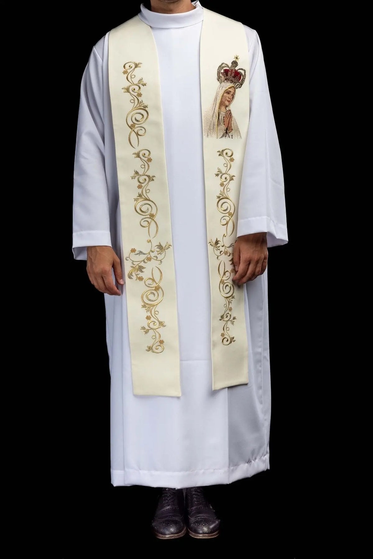 Ecru Stole with an Embroidered Image of Our Lady of Fatima, front view