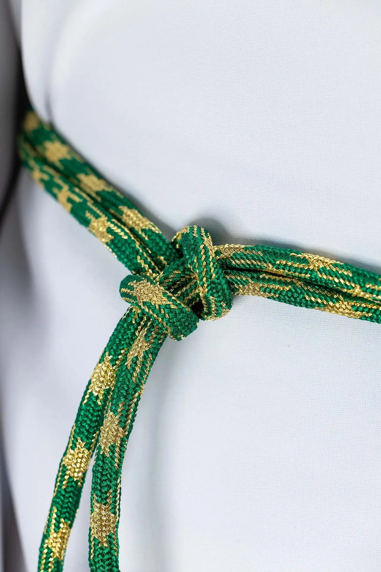 Cincture liturgique verte et dorée