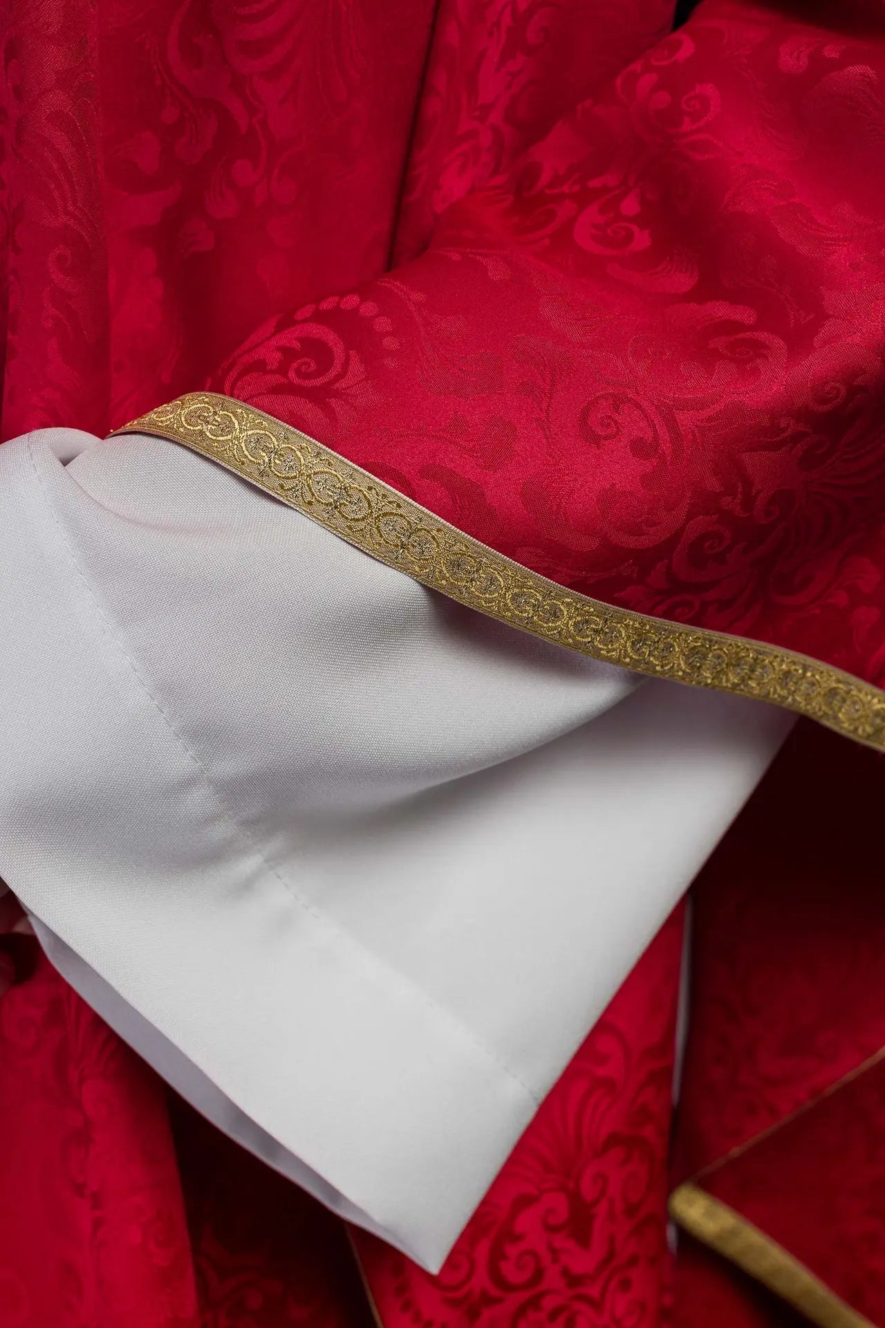 Embroidered liturgical chasuble with the Holy Spirit on jacquard fabric