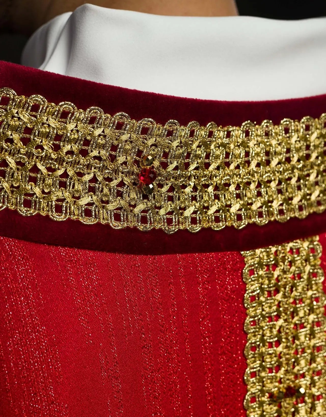 Handmade Chasuble with Natural Stones Handmade 7015 Red