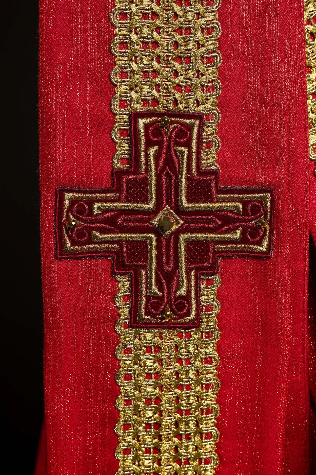 Handmade Chasuble with Natural Stones Handmade 7015 Red