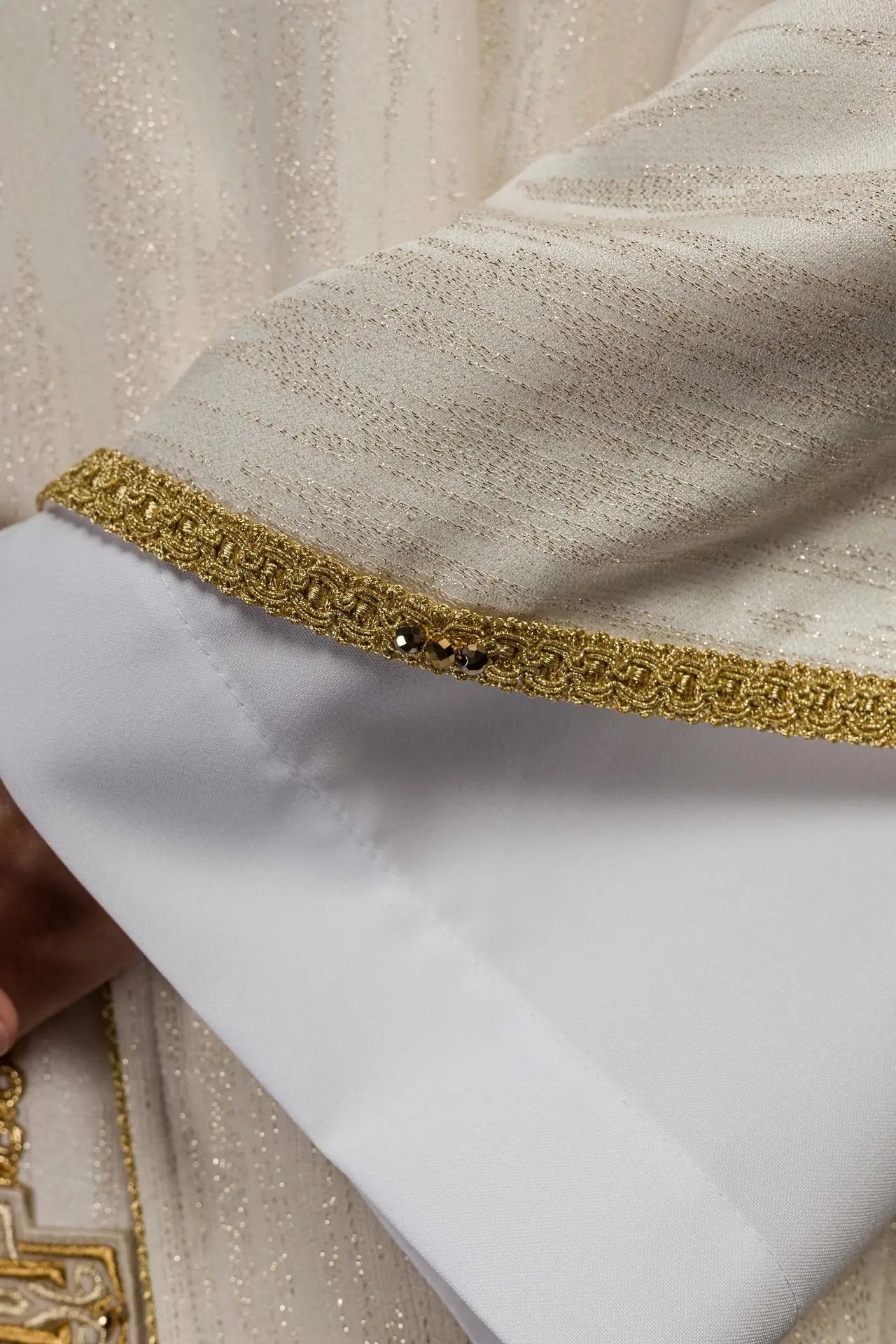 Handmade Chasuble with Natural Stones Handmade 7015 Ecru