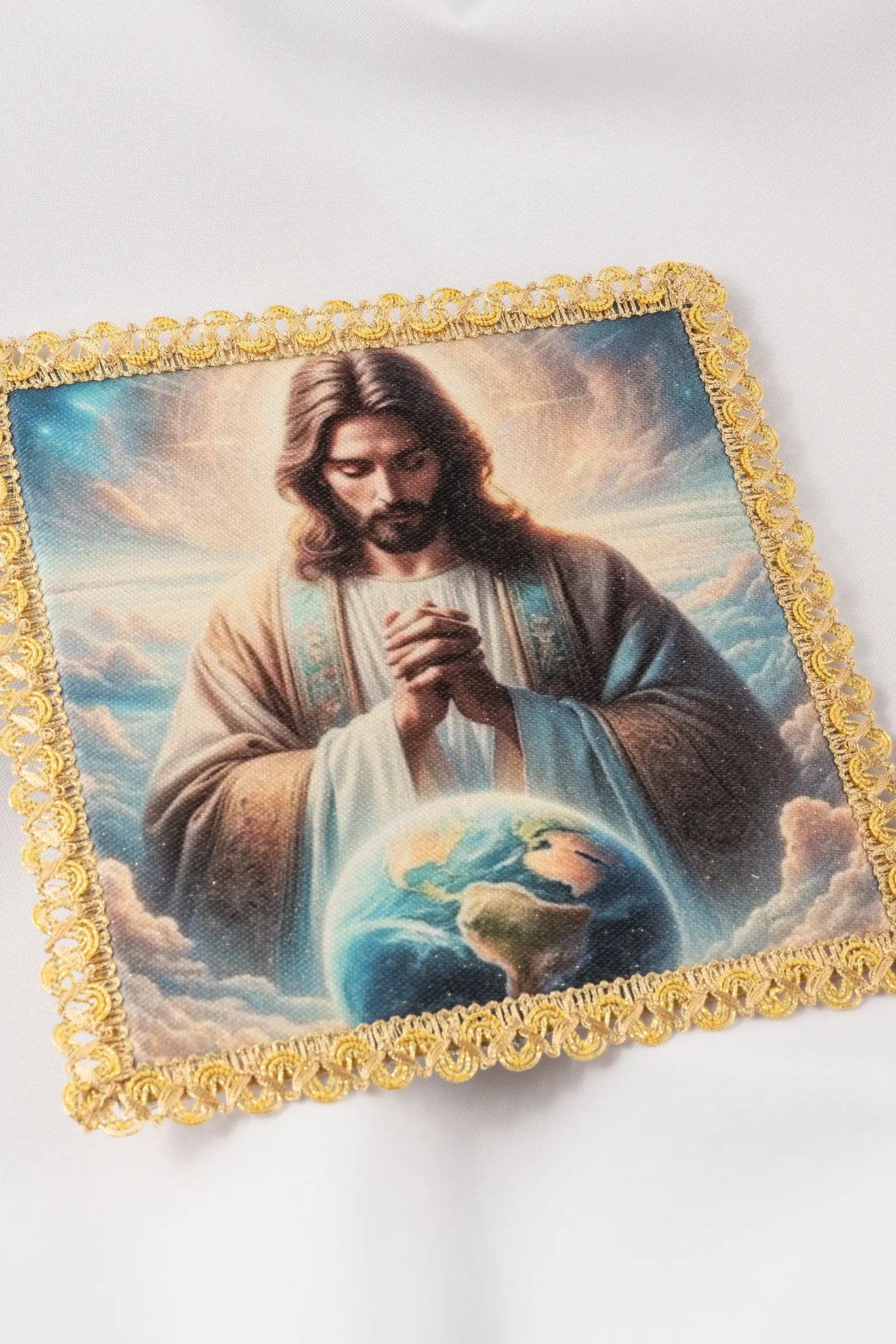 Pallium avec l'image du Christ Roi de l'Univers