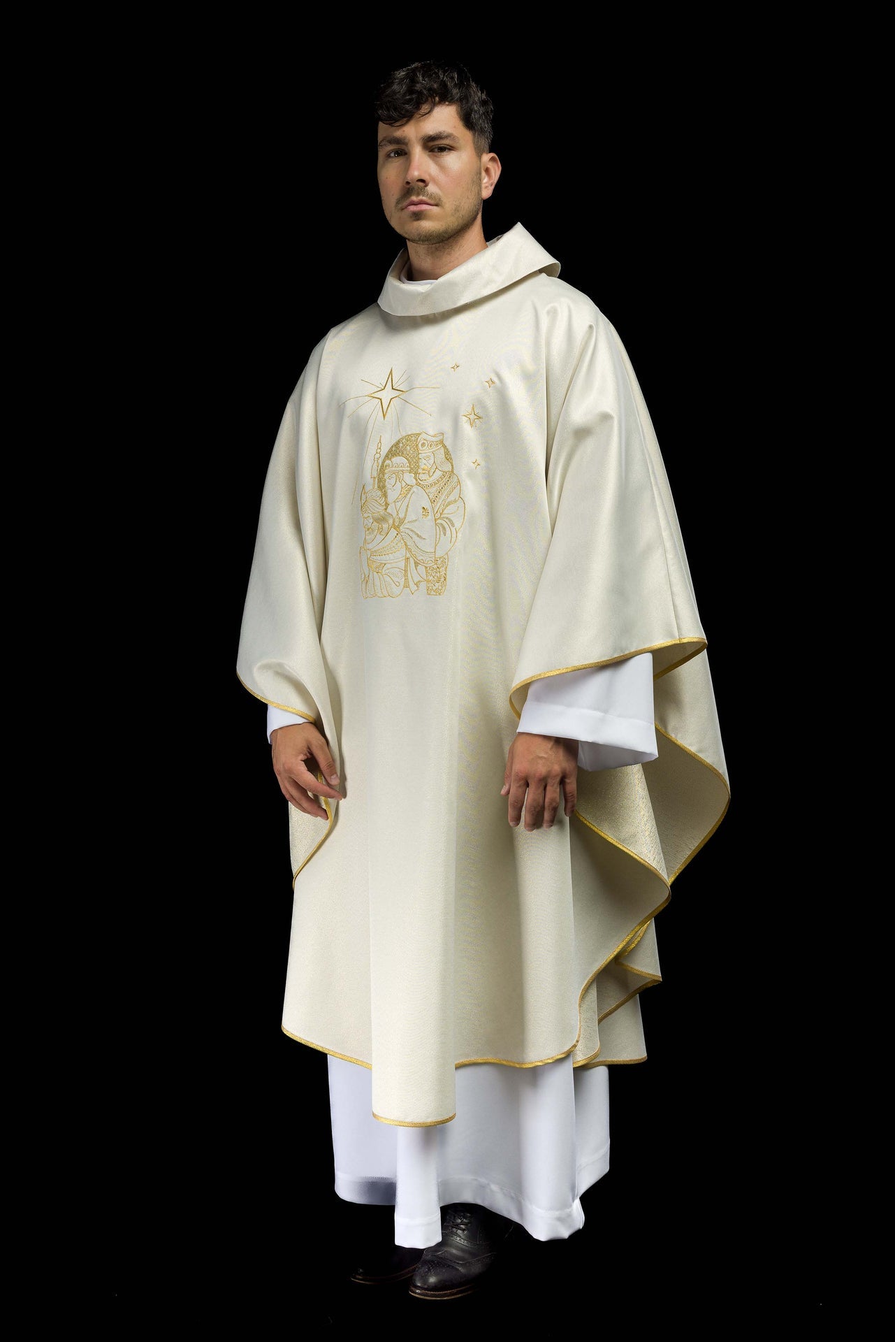 Ornat błyszczący z złotym haftem i wizerunkiem Trzech Króli - ORNATY.PL