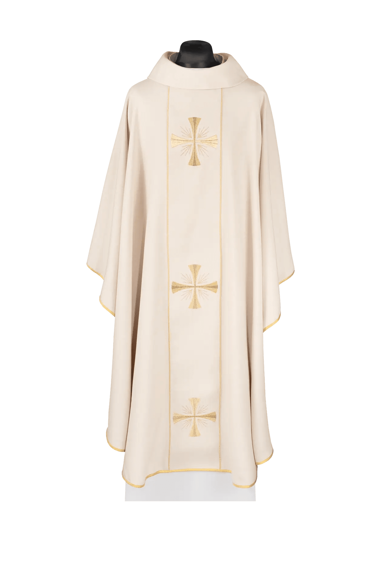 Chasuble avec une bande écrue et des croix brodées