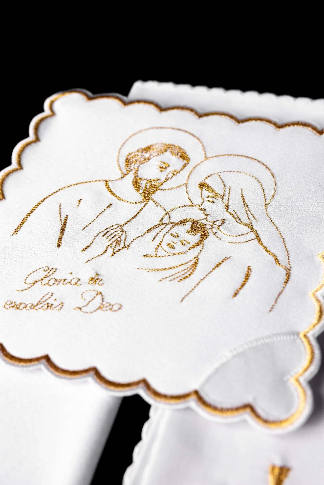 Linge de calice avec broderie dorée pour Noël