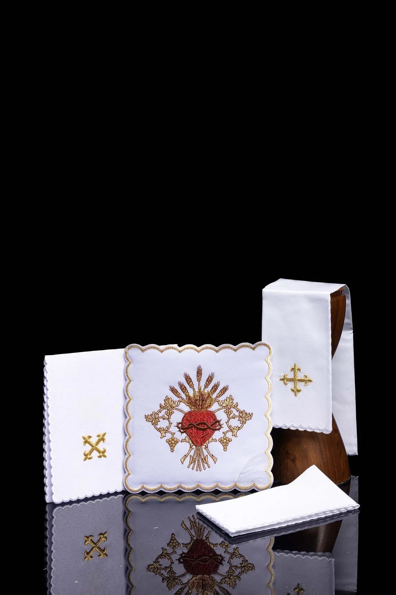 Linge de calice brodé avec le Cœur de Jésus