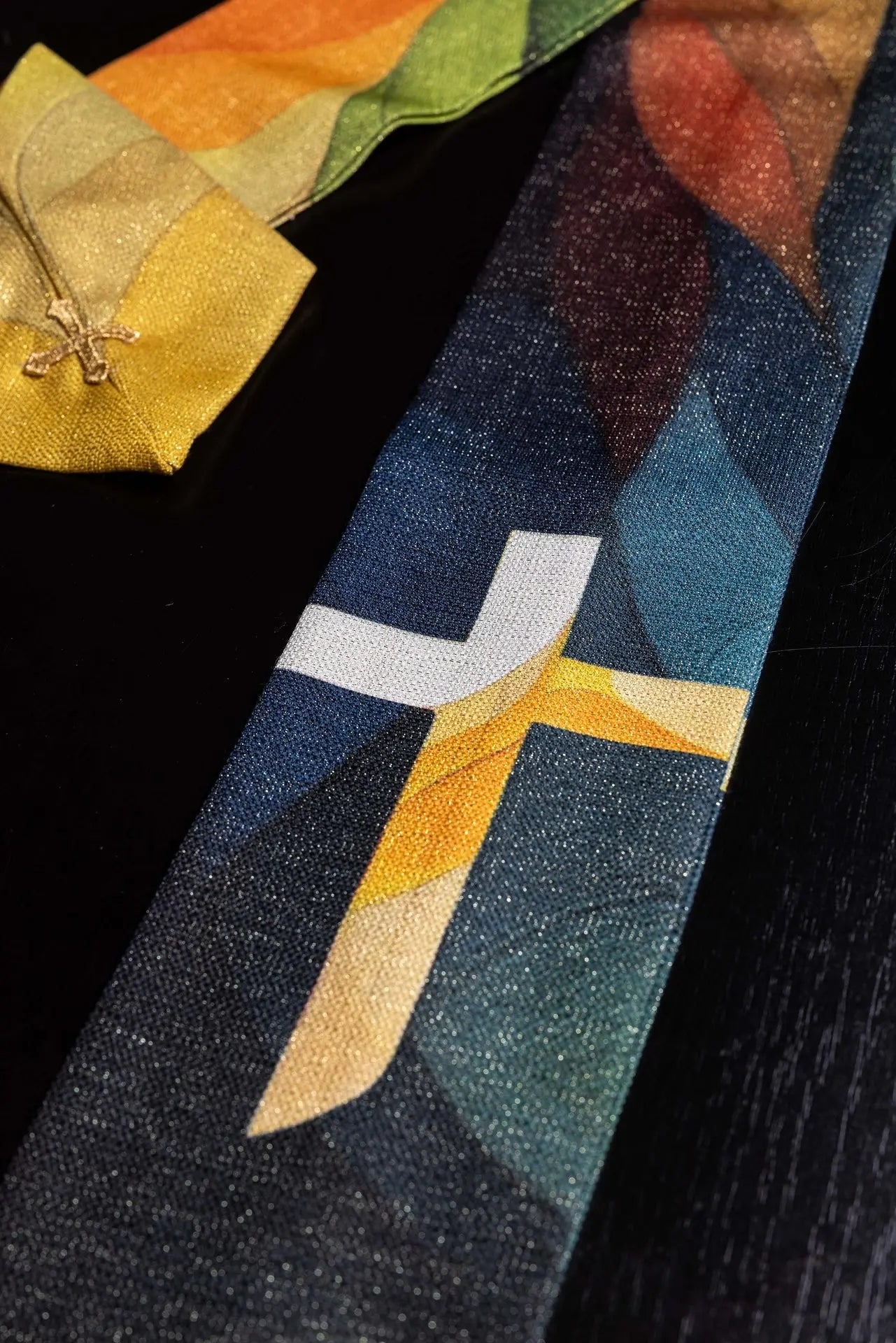 Multicolored printed chasuble with a cross motif