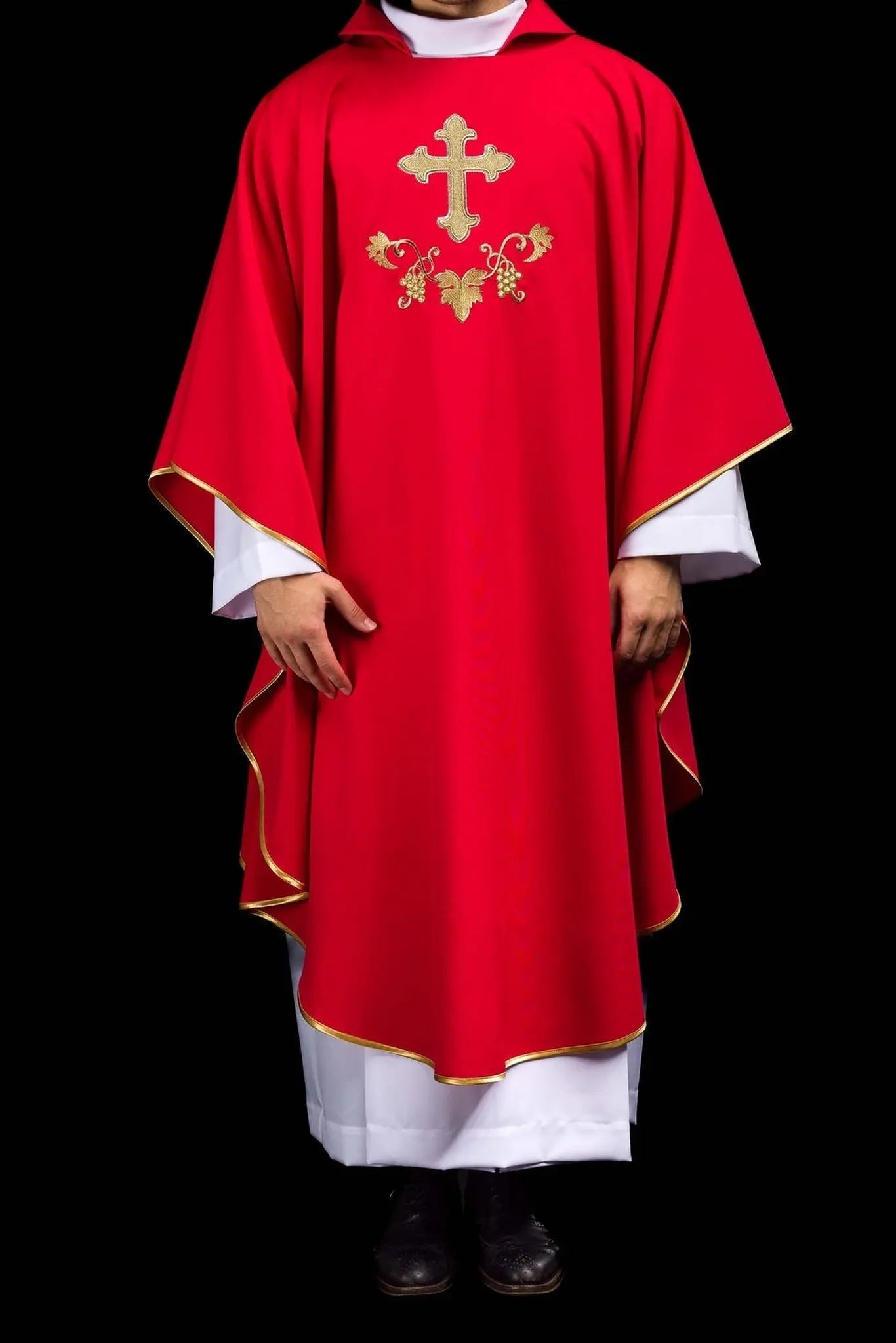Embroidered chasuble with a cross symbol and wide collar red