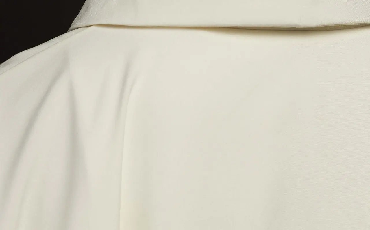 Chasuble brodée en écru
