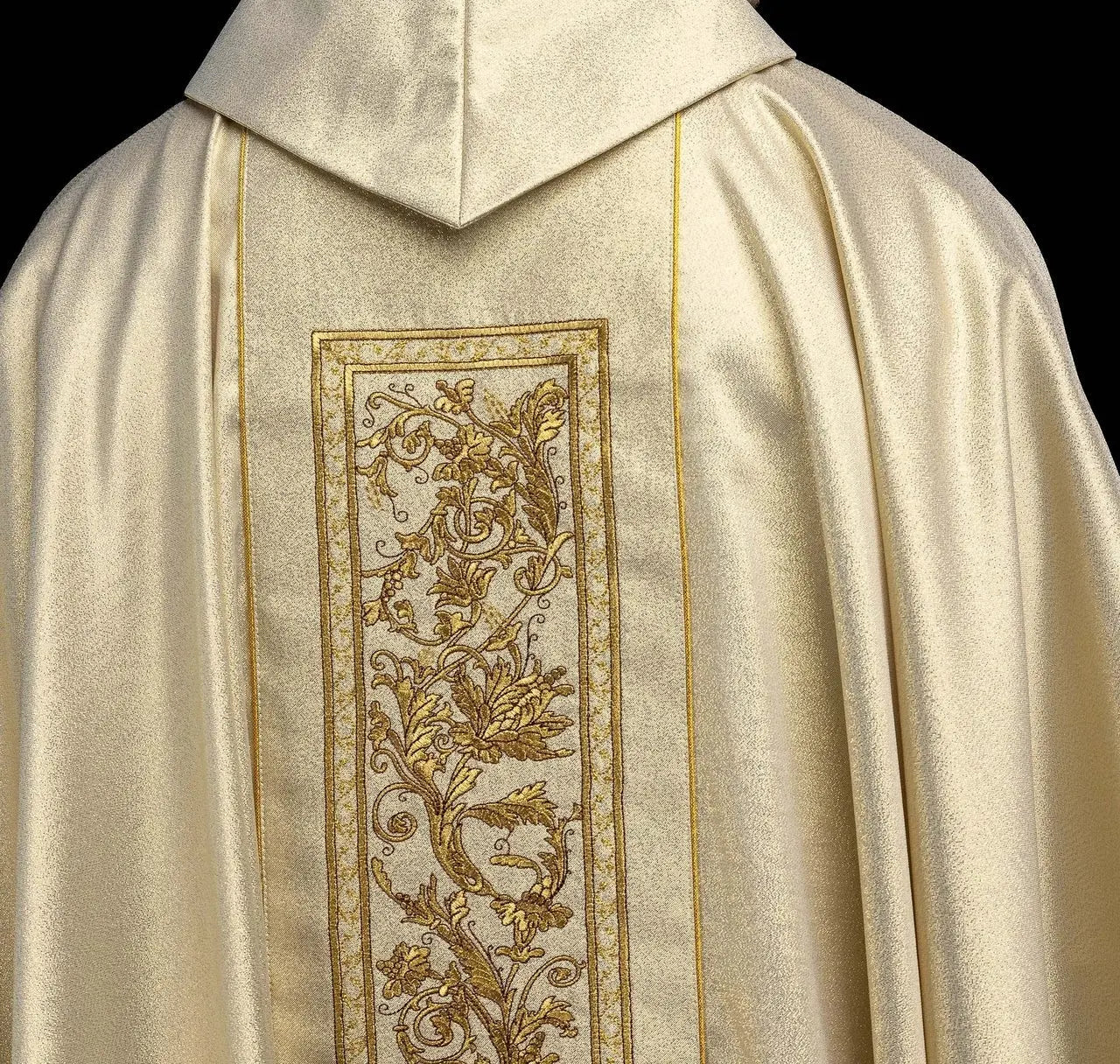Gold Chasuble with Eucharistic Chalice Embroidery