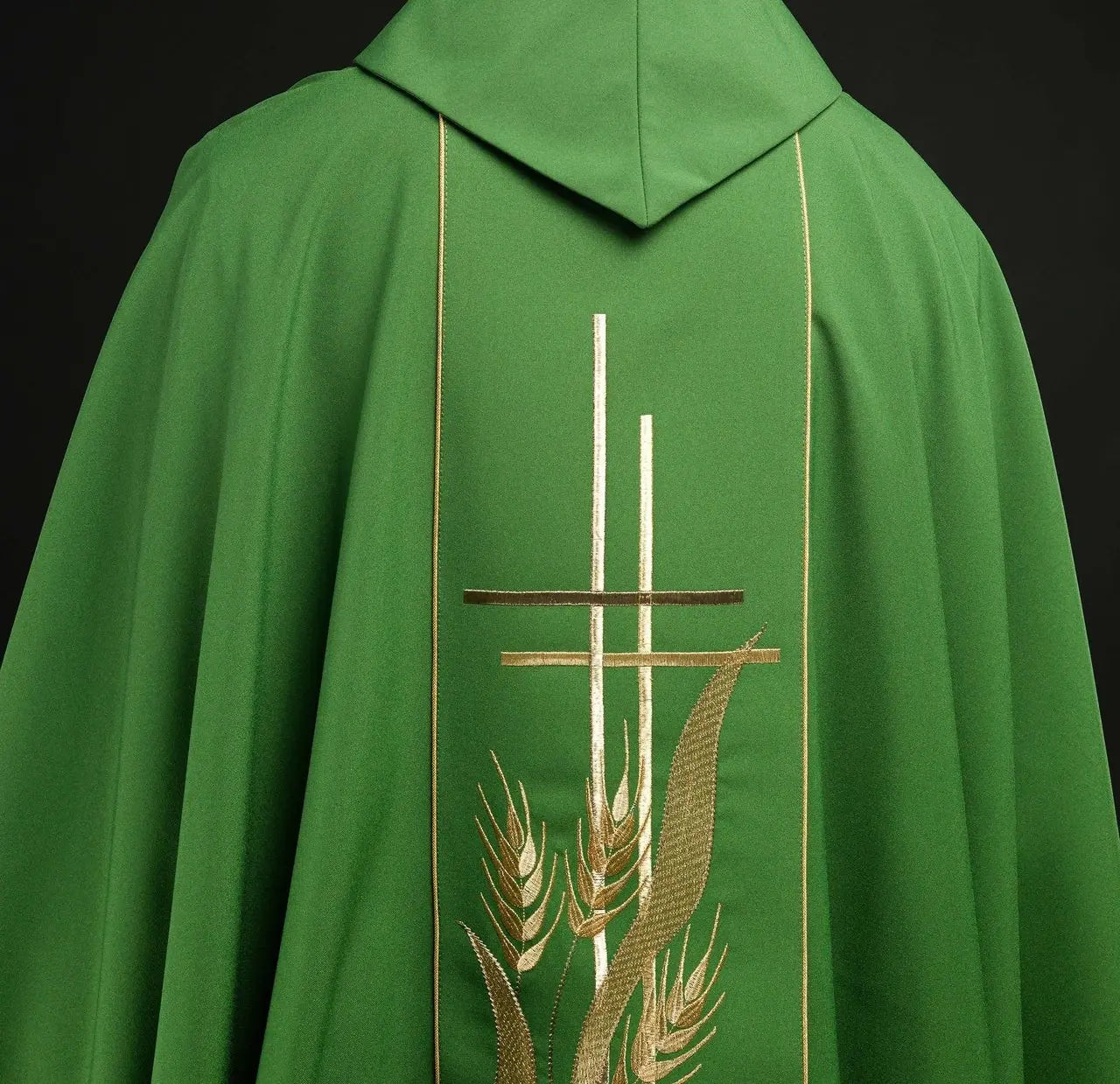 Green chasuble embroidered with cross and ear motifs