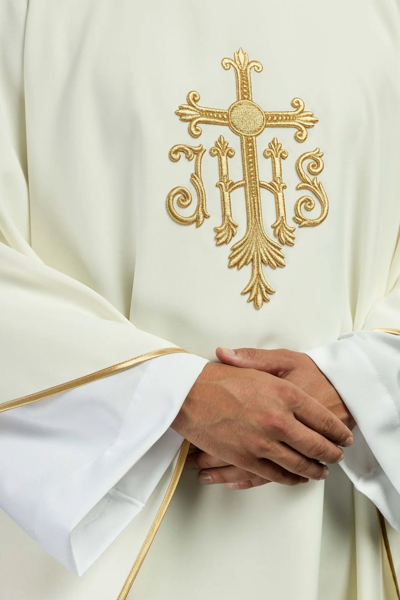 Embroidered ecru cross chasuble