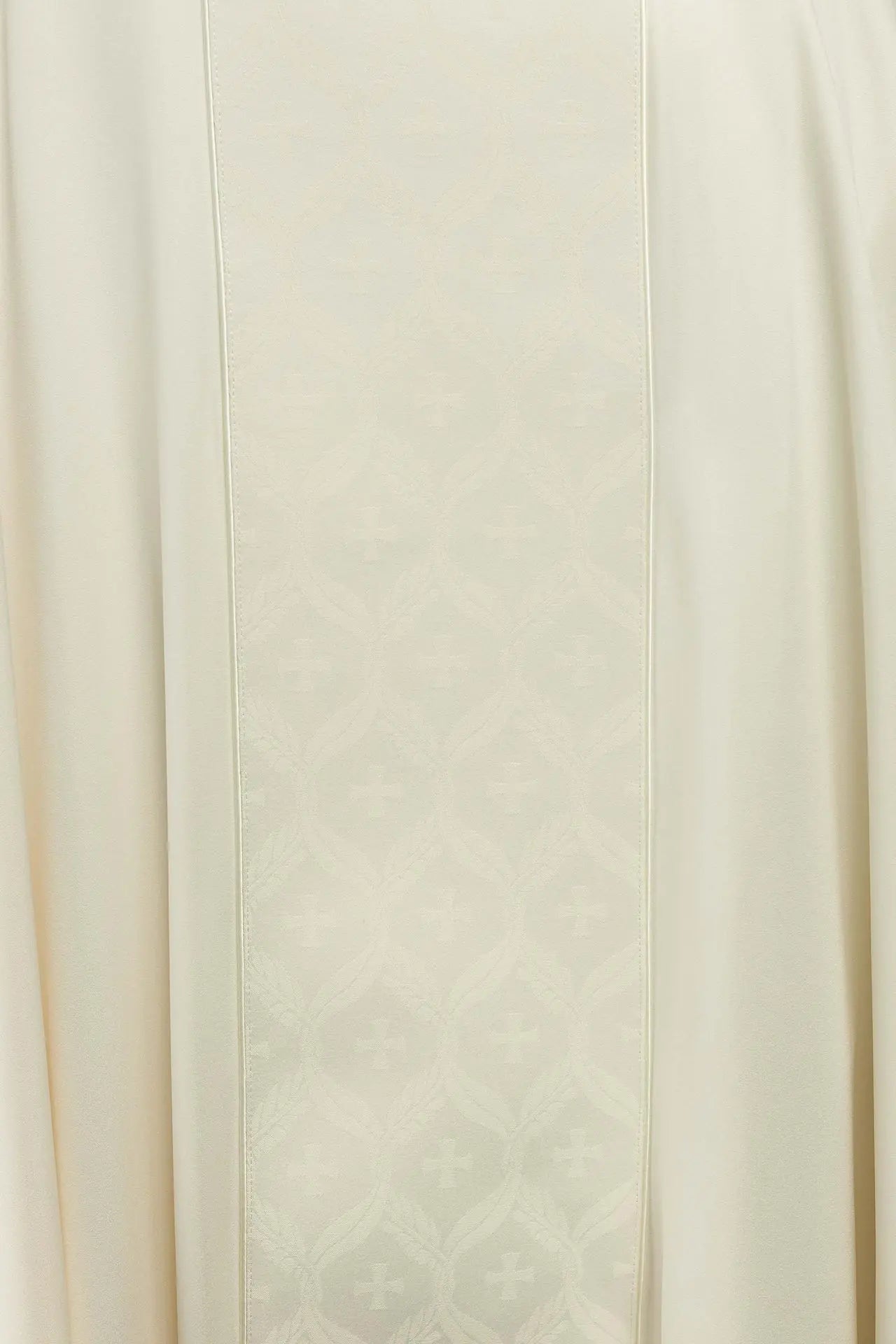 Ecru Chasuble with Jacquard Cross-patterned Band