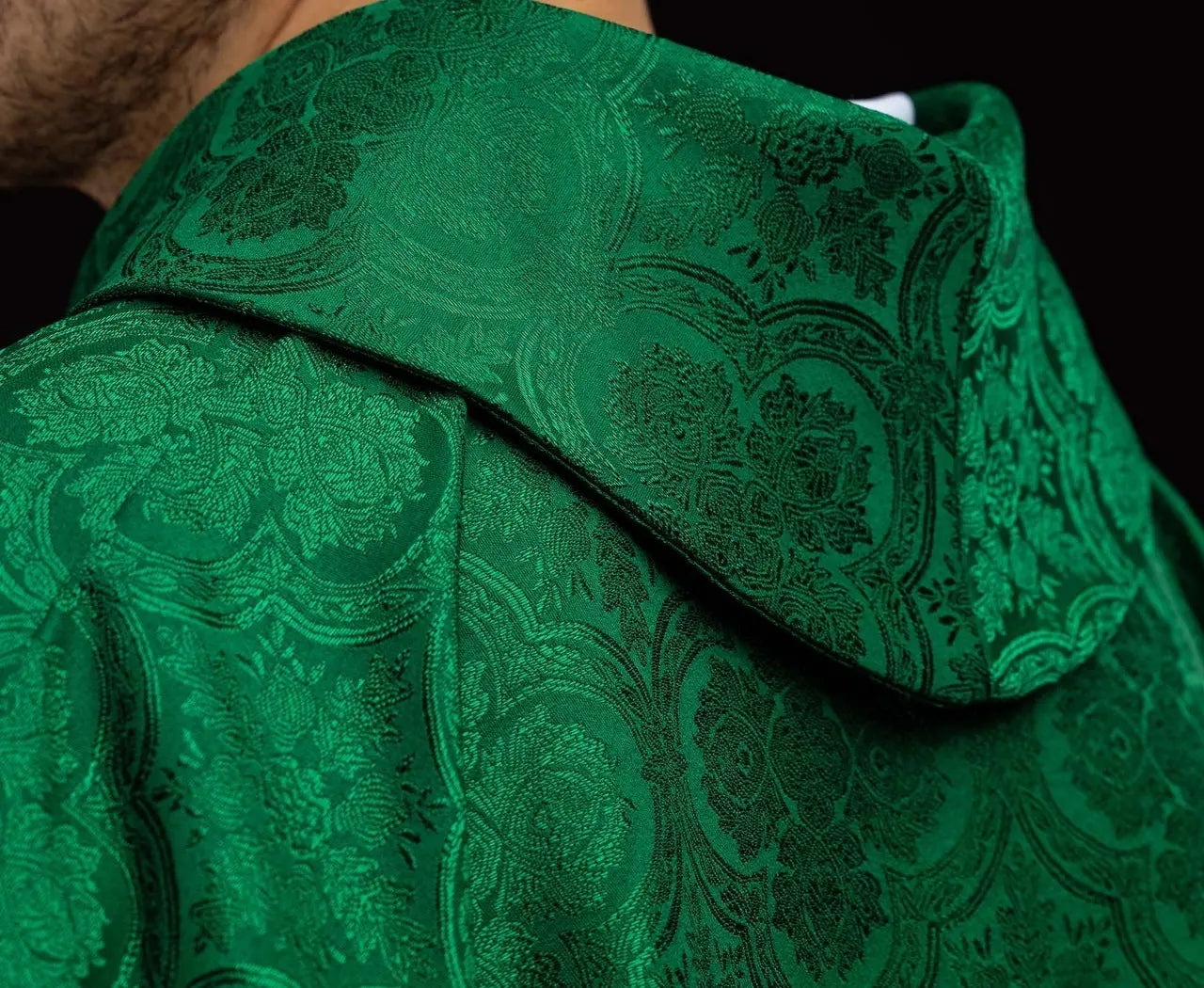 Green chasuble with cross jacquard fabric