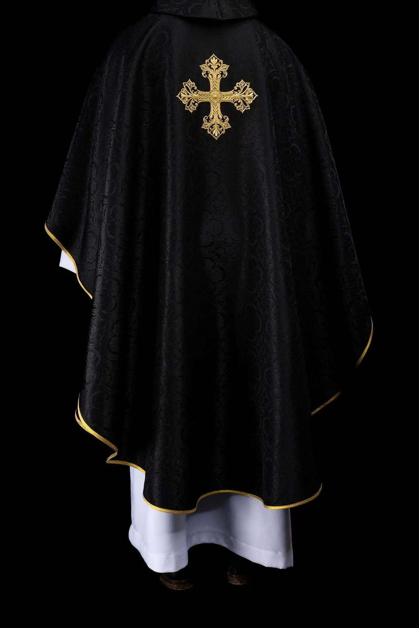 Black chasuble with cross jacquard fabric
