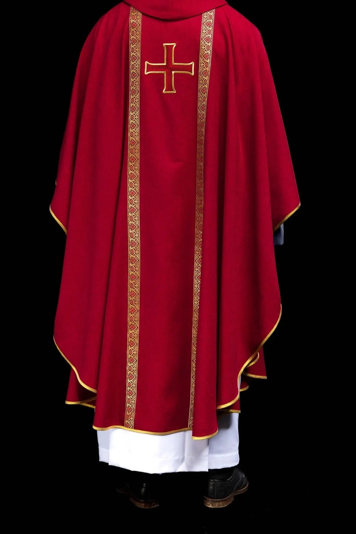 Red liturgical chasuble with embroidered cross and jacquard bands