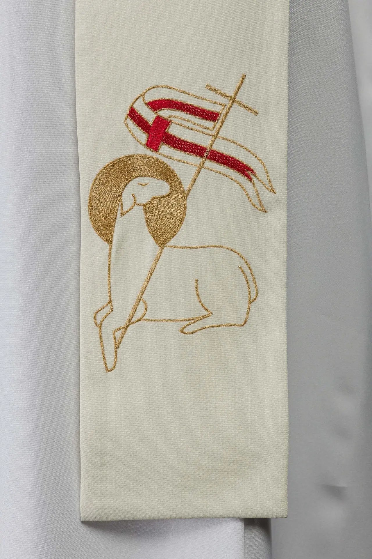 Étole de prêtre avec broderie de la Croix et de l'Agneau
