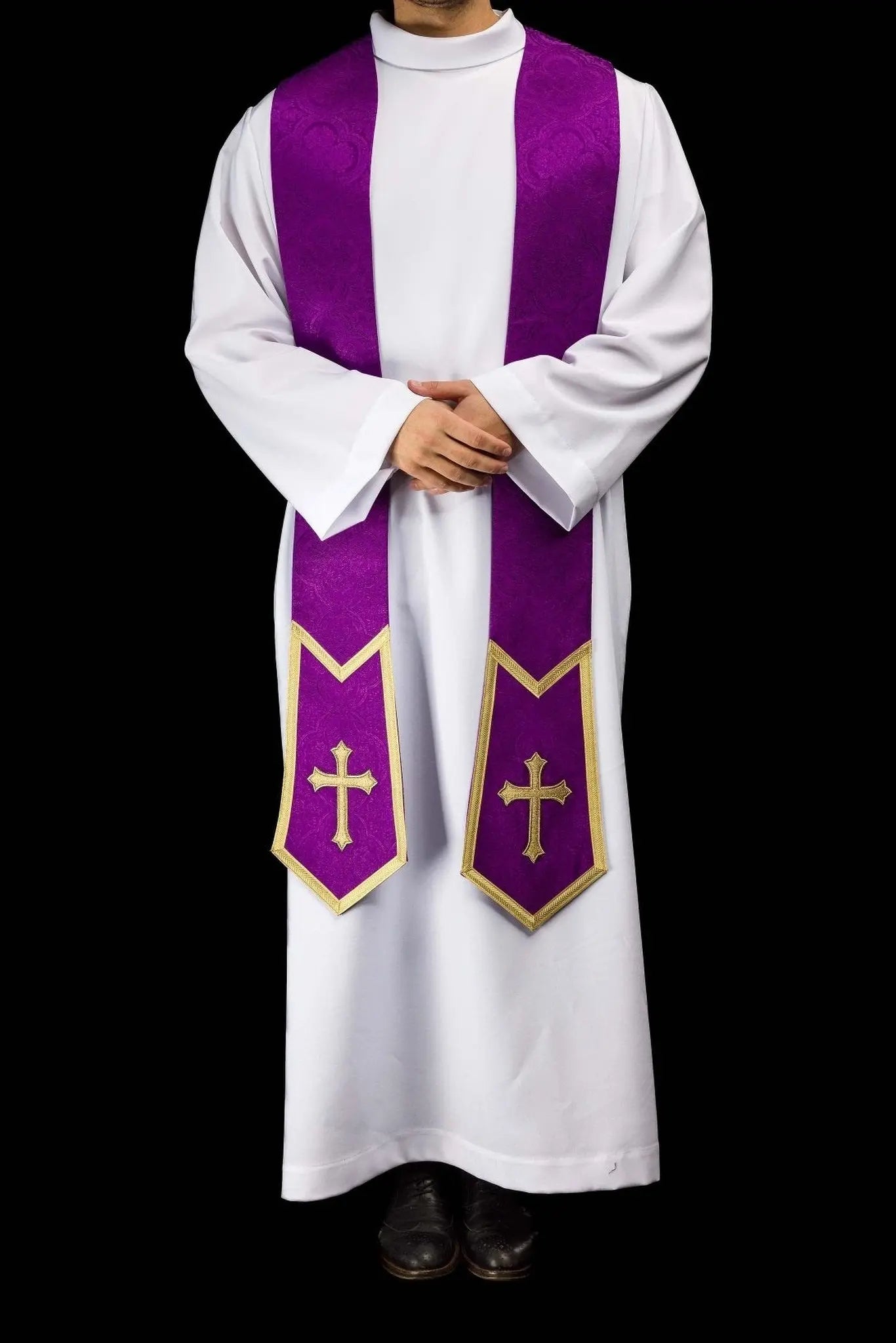 Étole jacquard violette avec Croix brodée