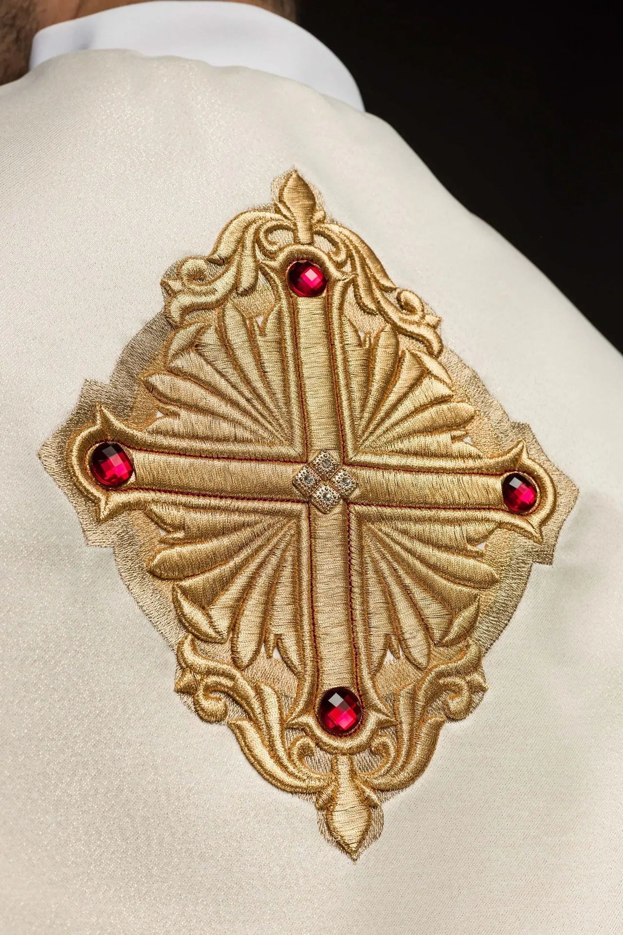 Cape liturgique avec ceinture richement décorée 150 cm