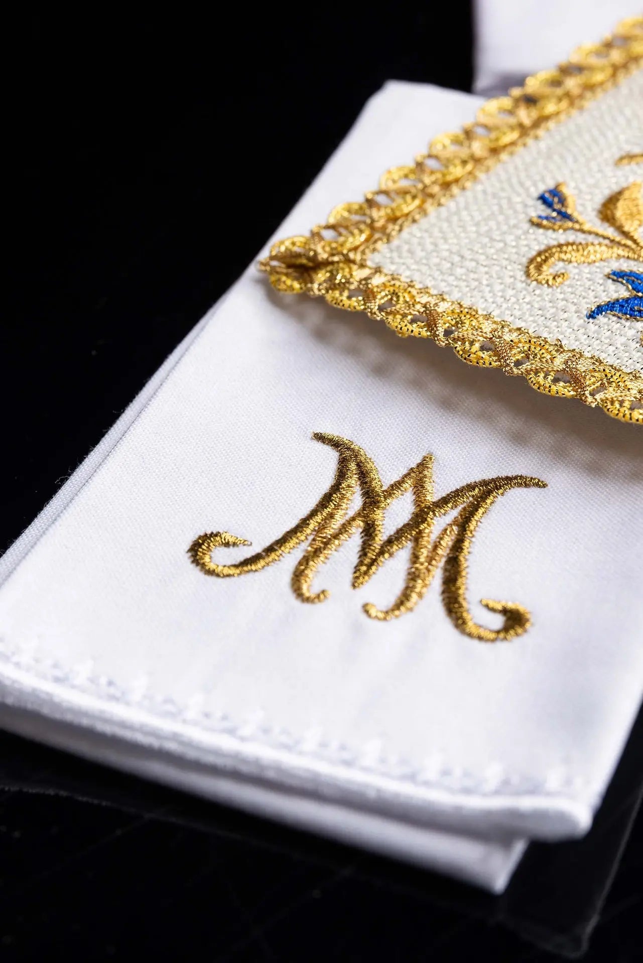 Chalice Linen Set with Royal Marian Monogram Embroidery
