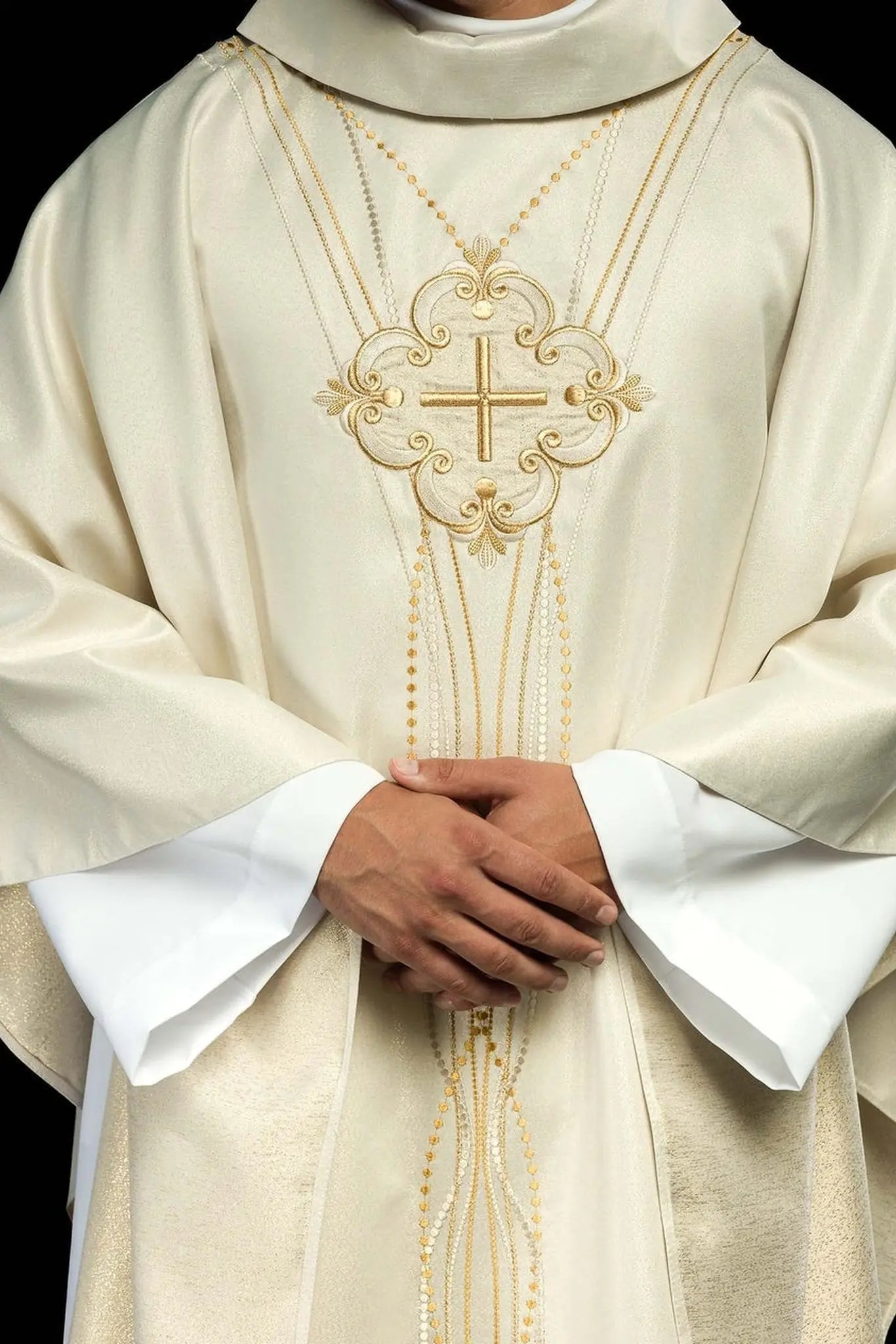 Rosary-inspired shiny fabric chasuble in ecru