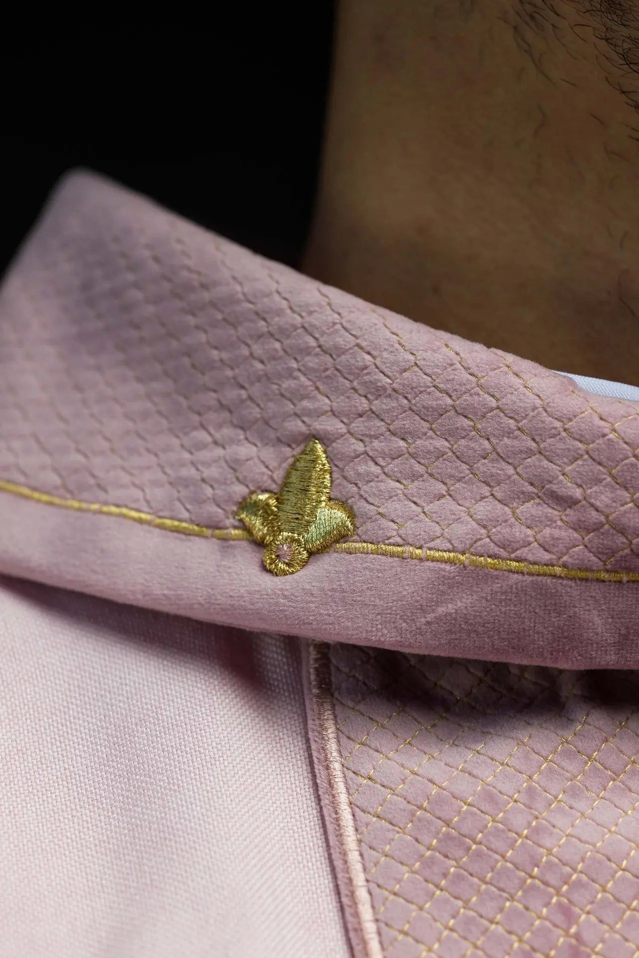 Chasuble embroidered on velvet with the symbol Cross Pink