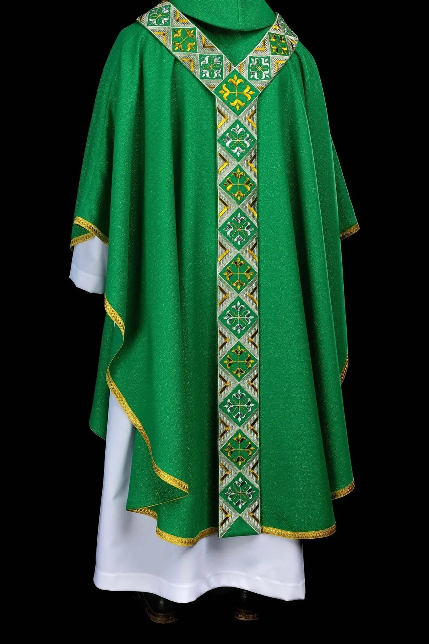 Green Chasuble Set with Embroidered Orphrey