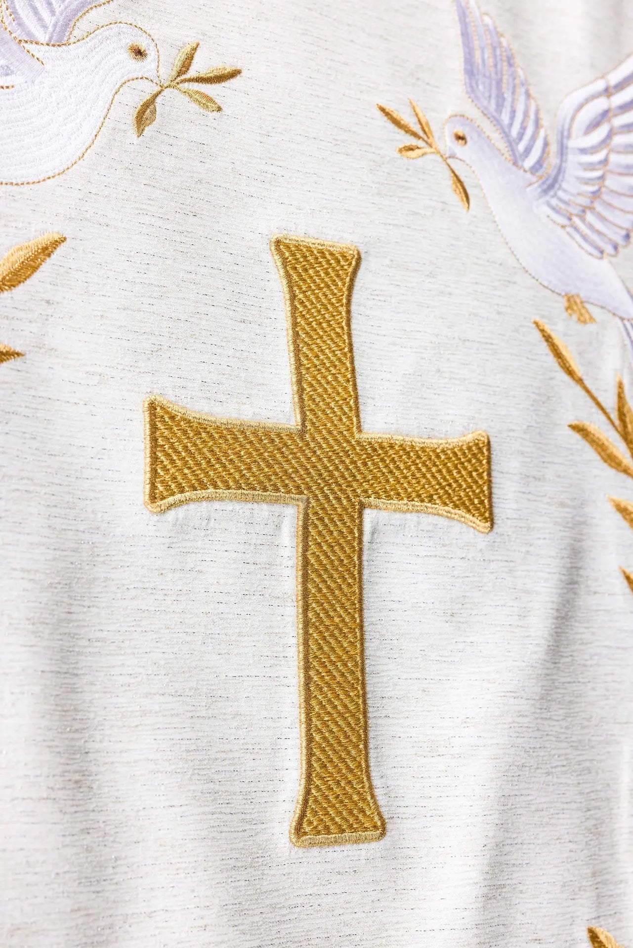 White Lectern Cover with Cross, Doves and Gold Embroidery