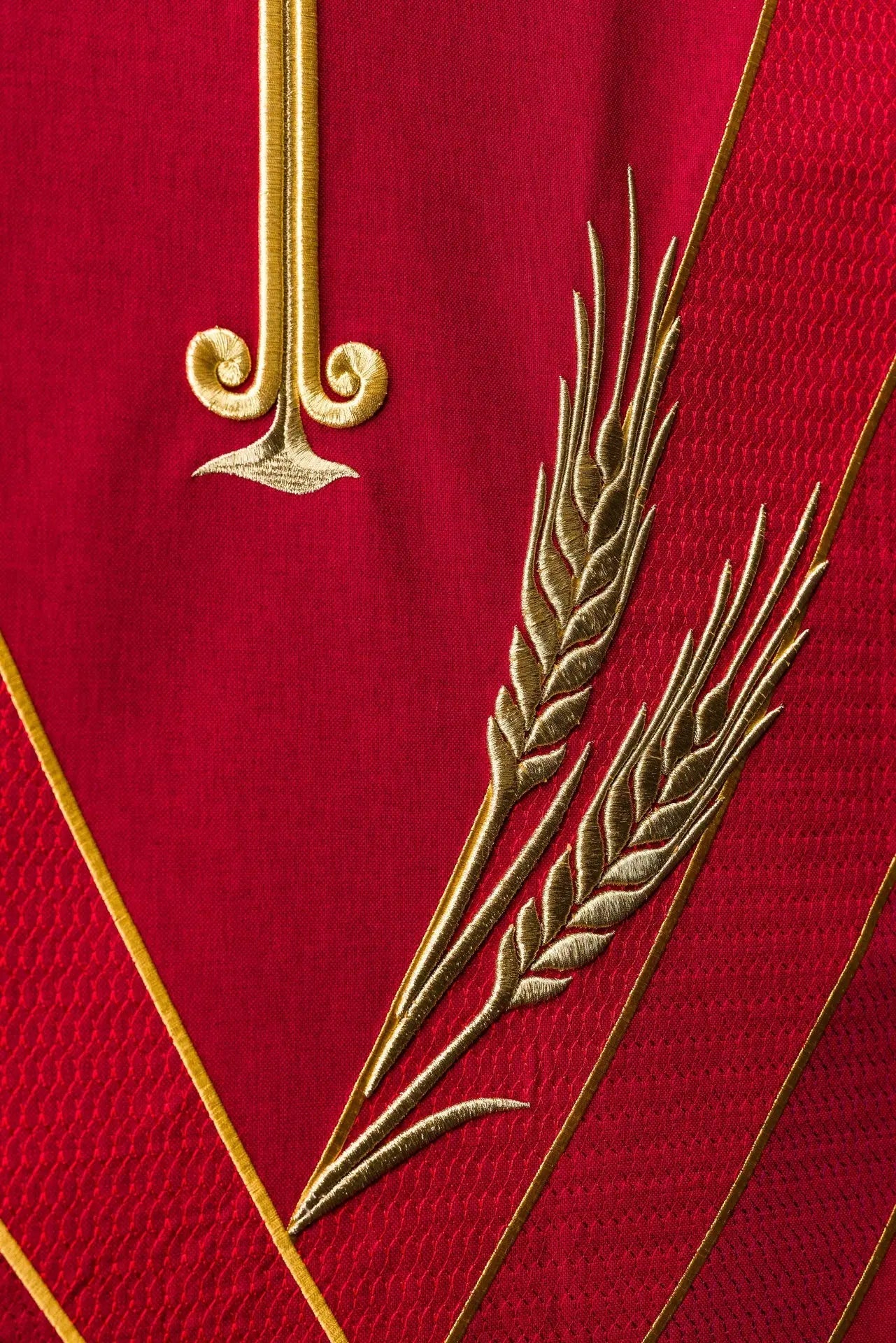 Red Lectern Cover with PAX Symbol and Wheat Embroidery