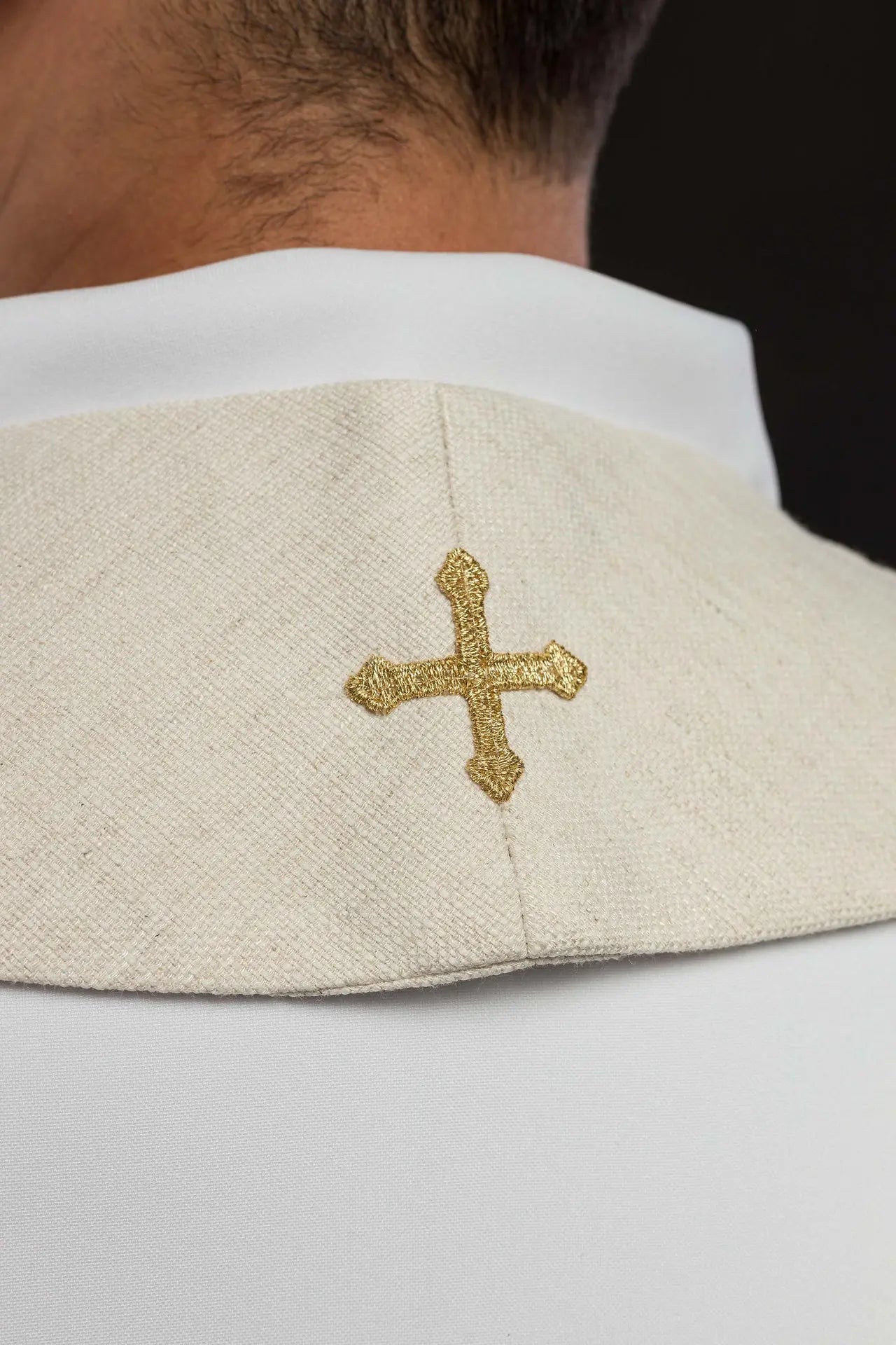 Étole brodée « Jésus le Bon Pasteur » en écru