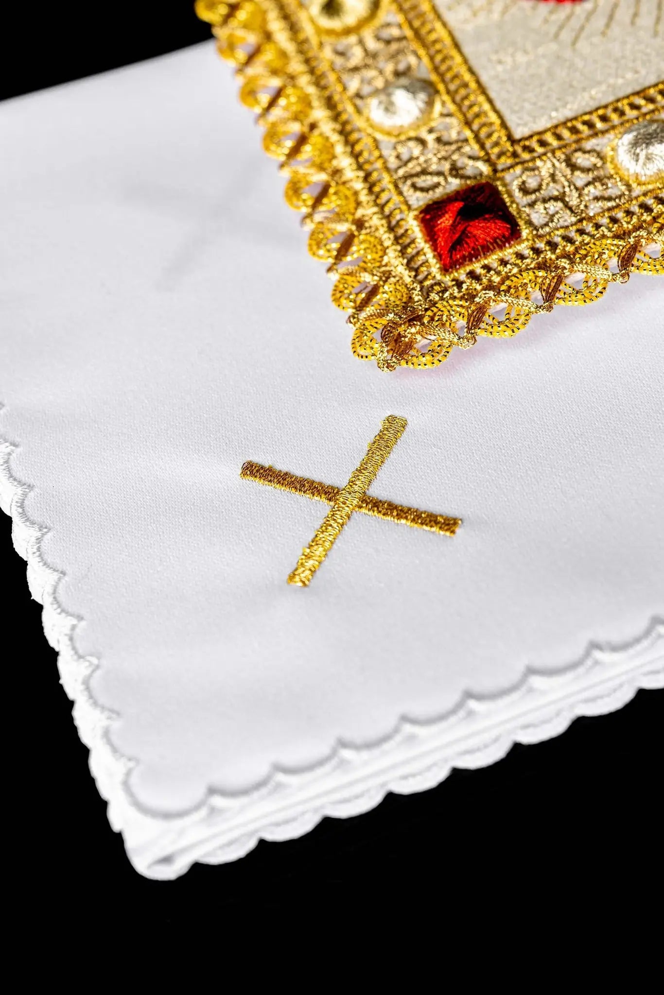 Ensemble de linge de calice avec broderie des Trois Sacrés-Cœurs