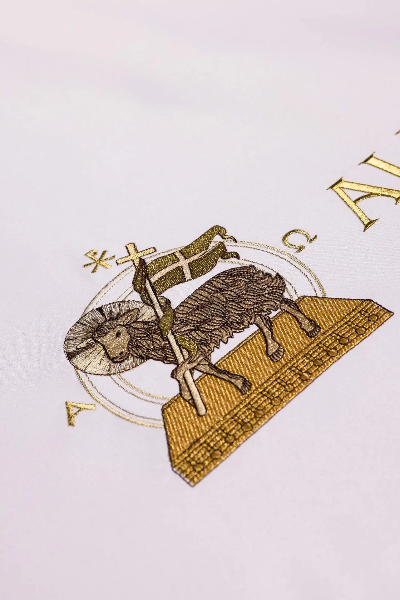 Nappe d'autel de Pâques avec broderie de l'Agneau pascal et Alléluia