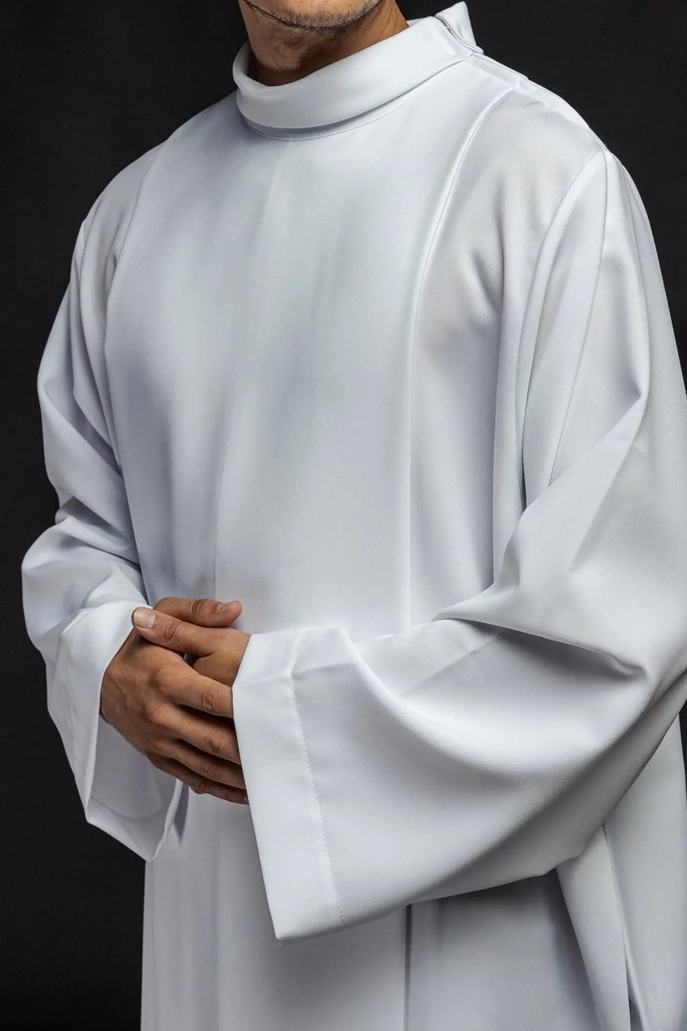 Plain turtleneck priest's robe White