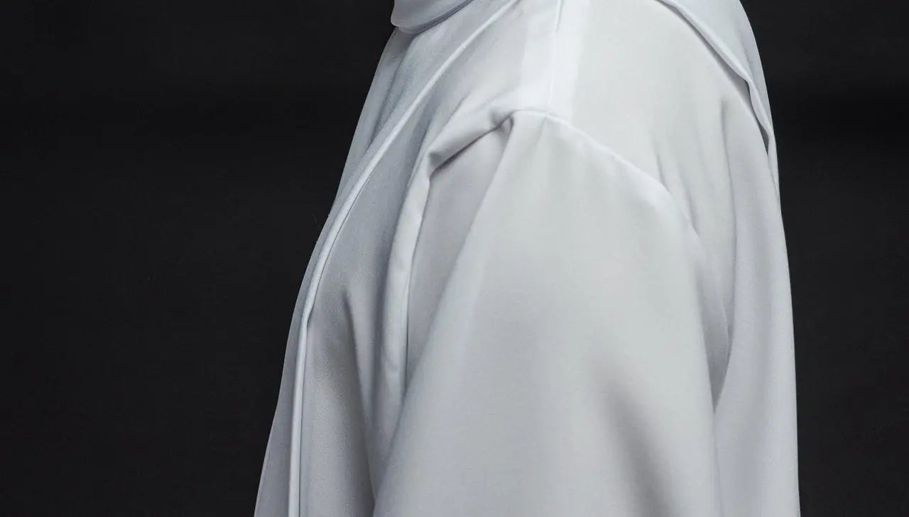 Plain priest's robe with turtleneck and cross embroidery White