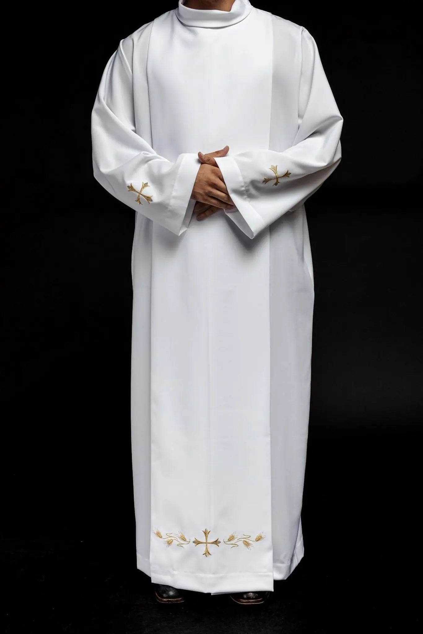 Plain priest's robe with turtleneck and cross embroidery White