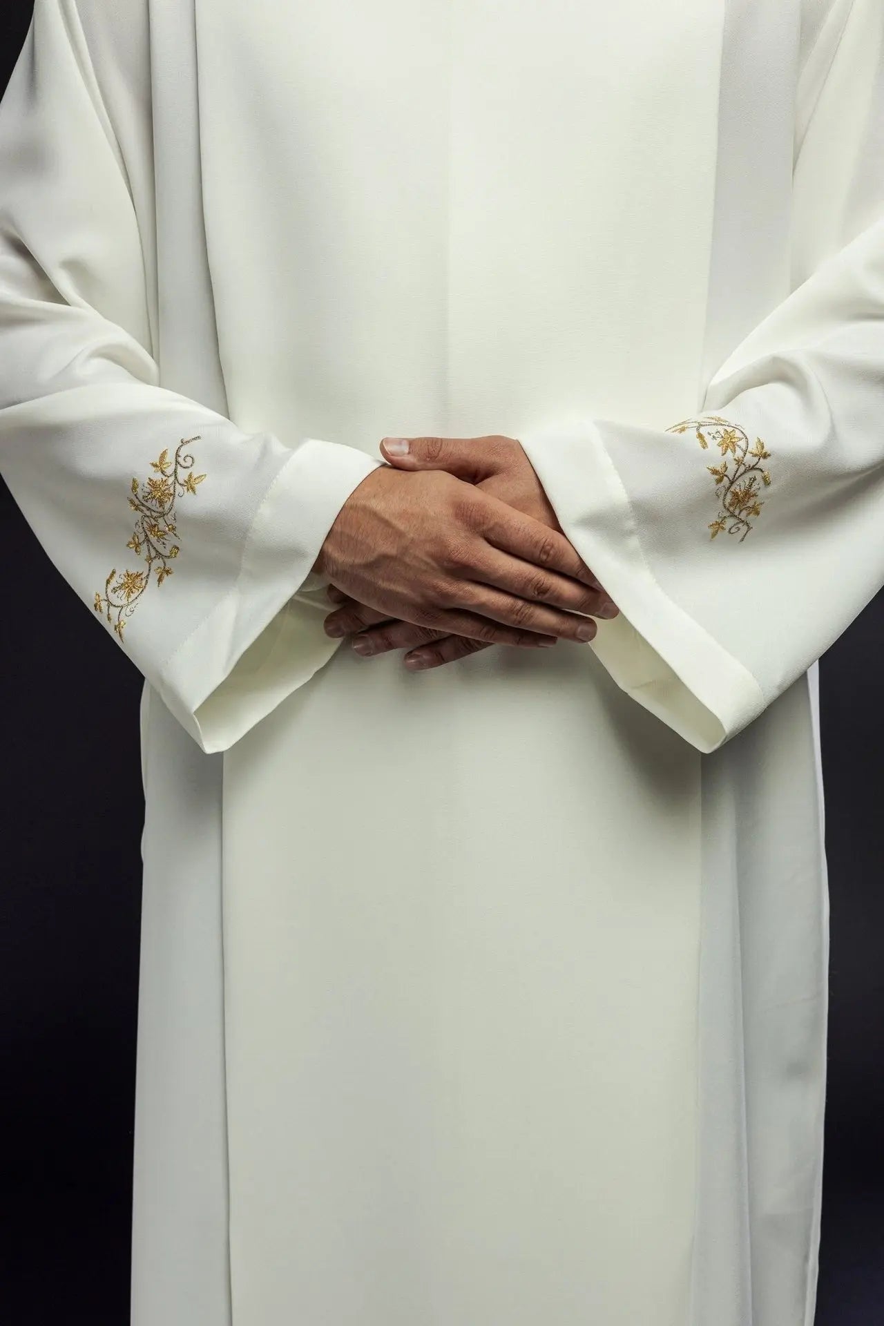 Embroidered turtleneck priest's robe Ecru