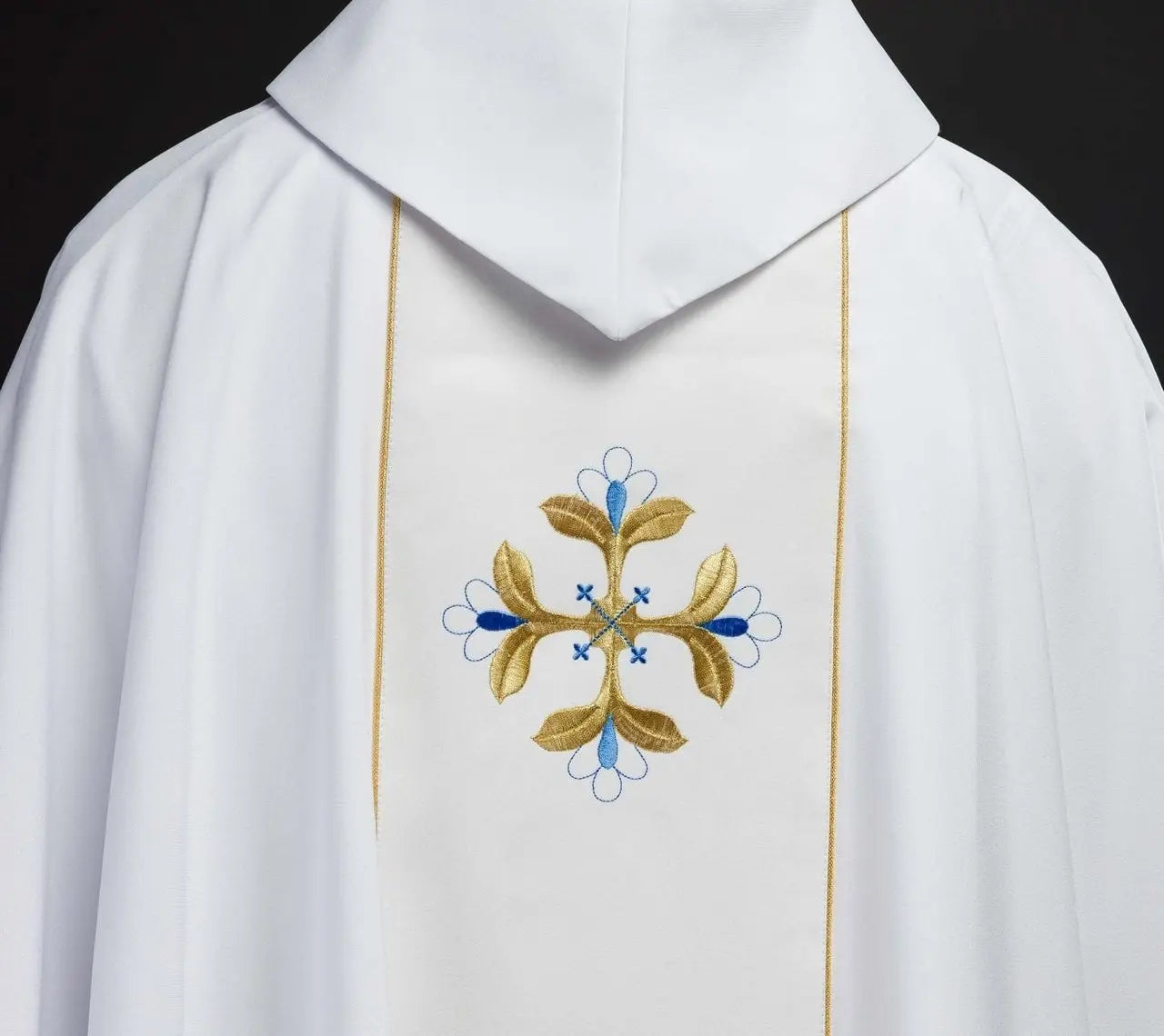 White Marian liturgical chasuble with belt