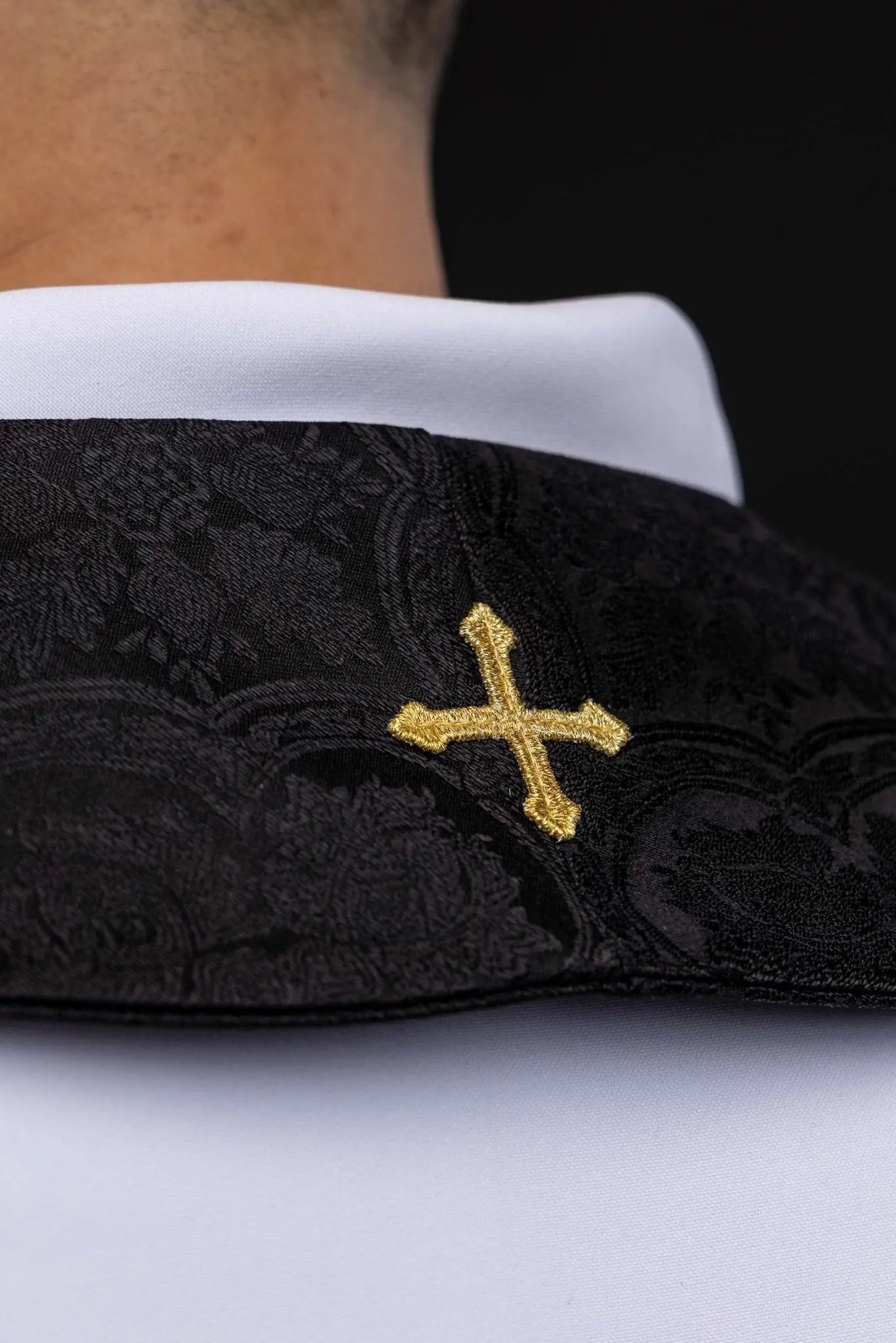 Black Jacquard Stole with Embroidered Crosses - HAFTINA ATELIER