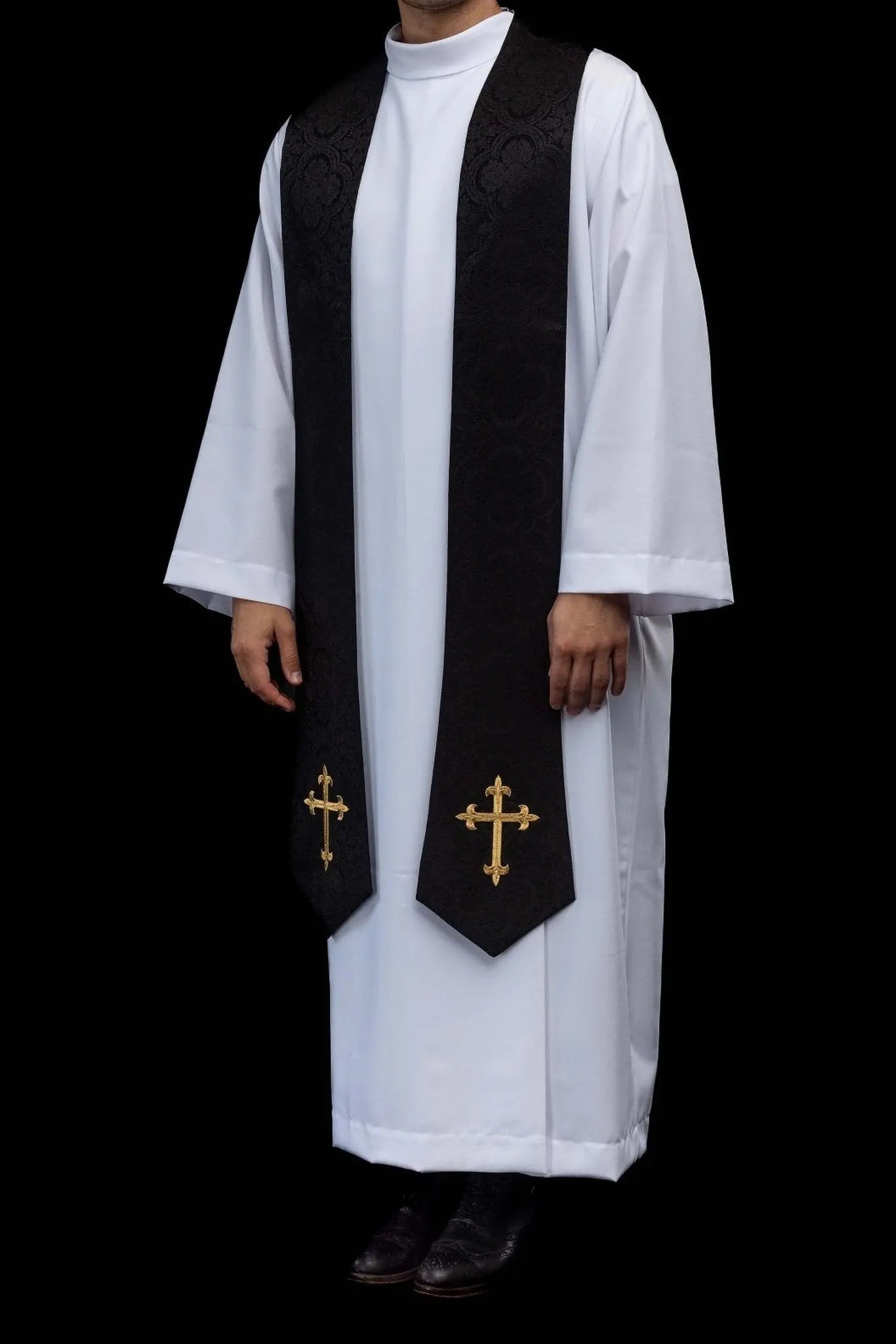 Black Jacquard Stole with Embroidered Crosses - HAFTINA ATELIER