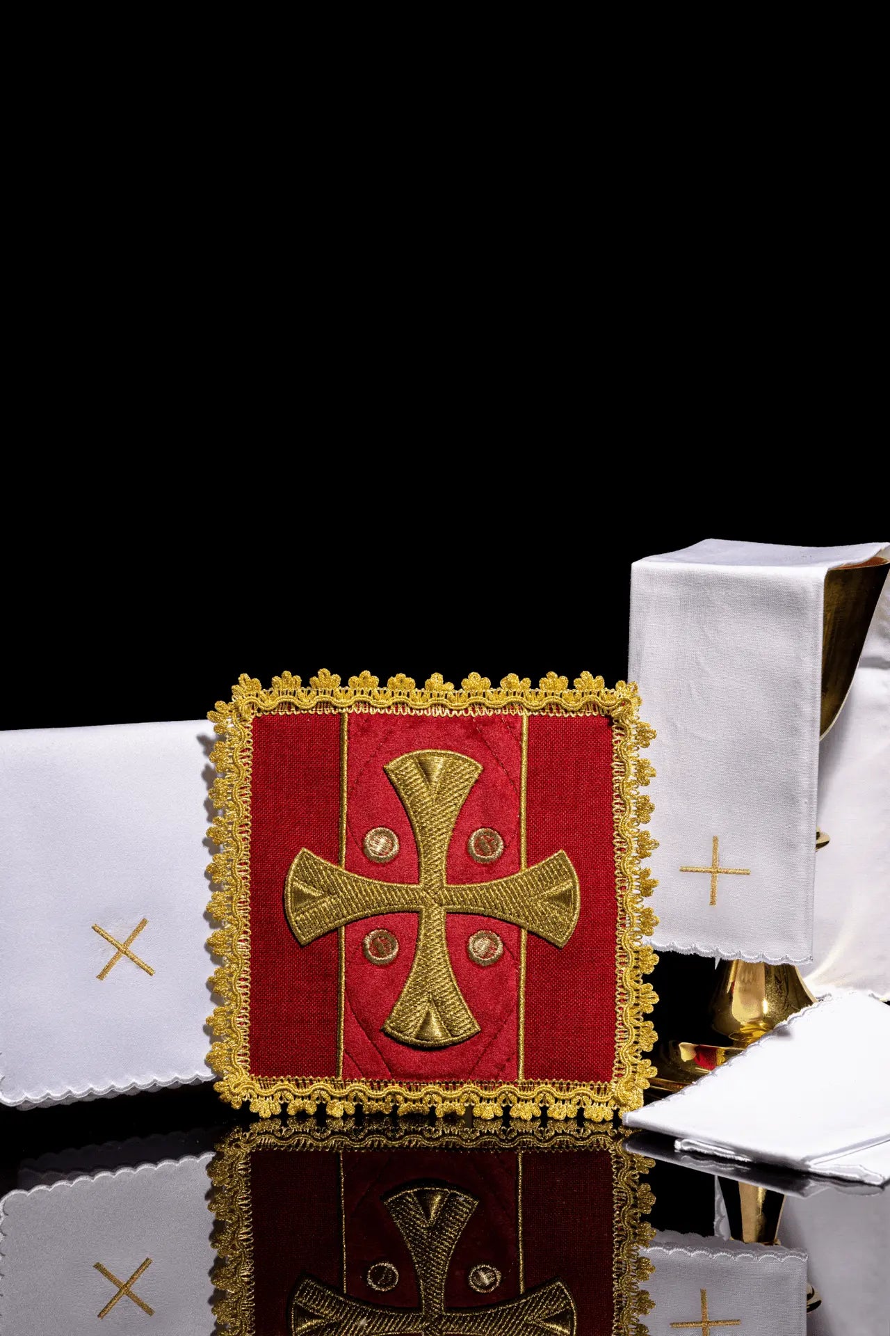 Red Liturgical Chalice Linen Set with Velvet Embroidery