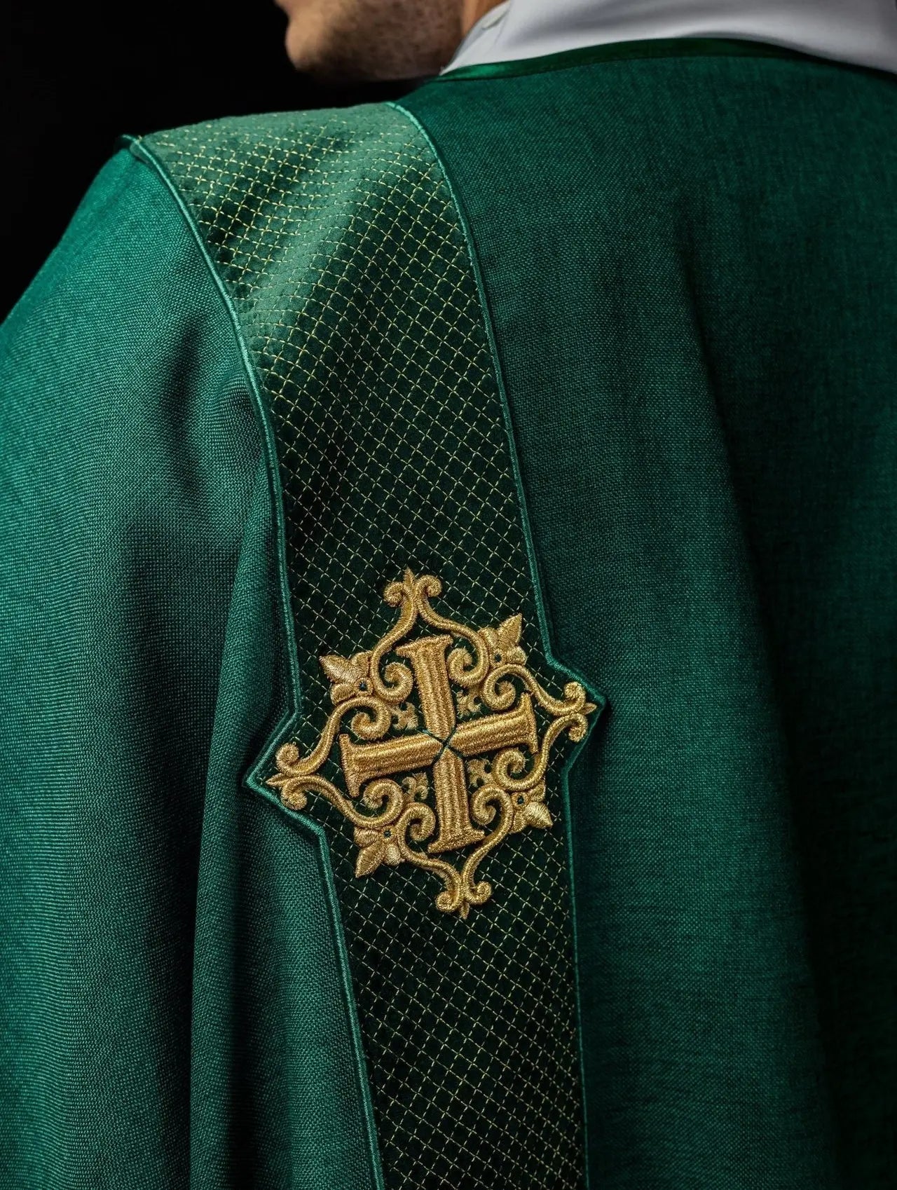 Velvet Dalmatica with Stripes and Cross Symbols – Green