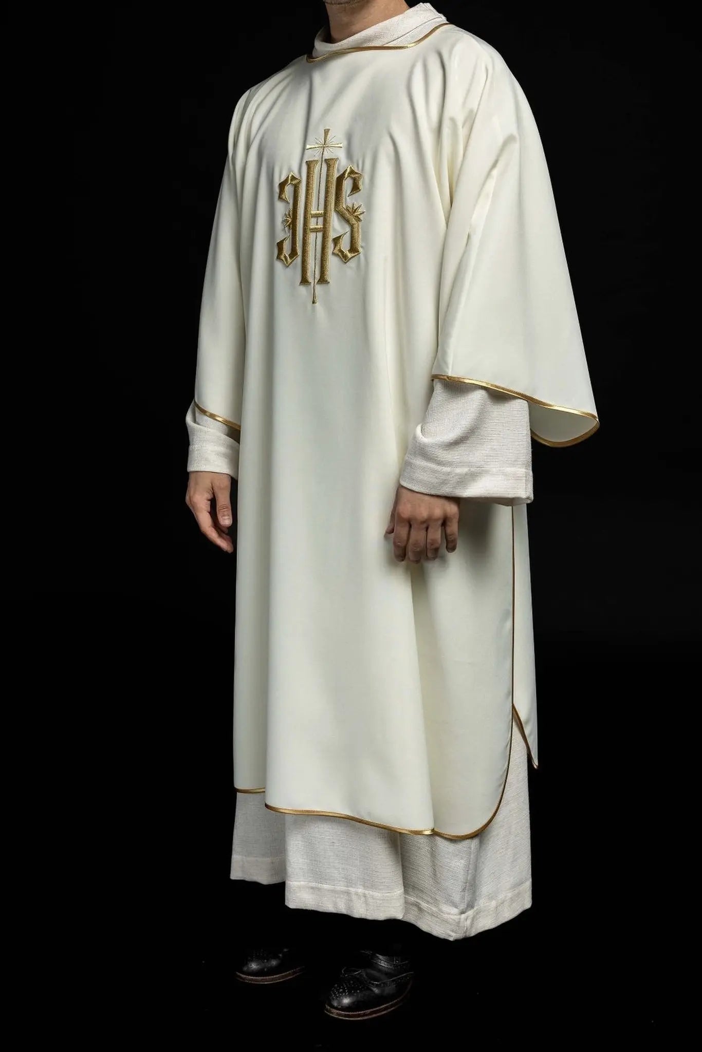 Dalmatica with gold IHS embroidery