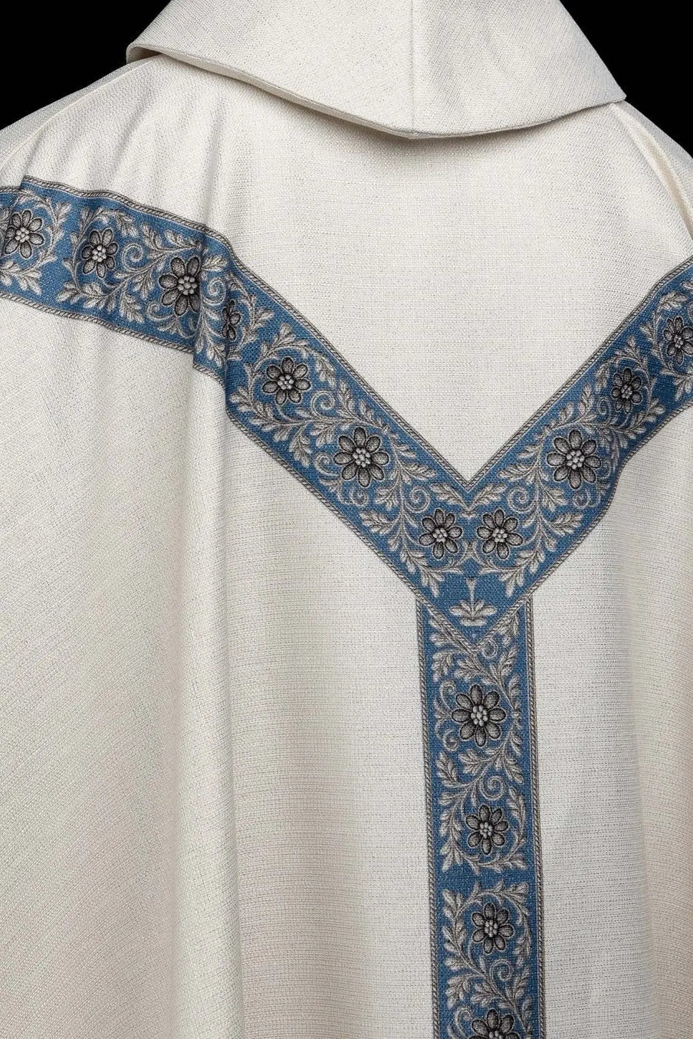 Ecru Chasuble with Printed Image of the Immaculate Conception - HAFTINA ATELIER
