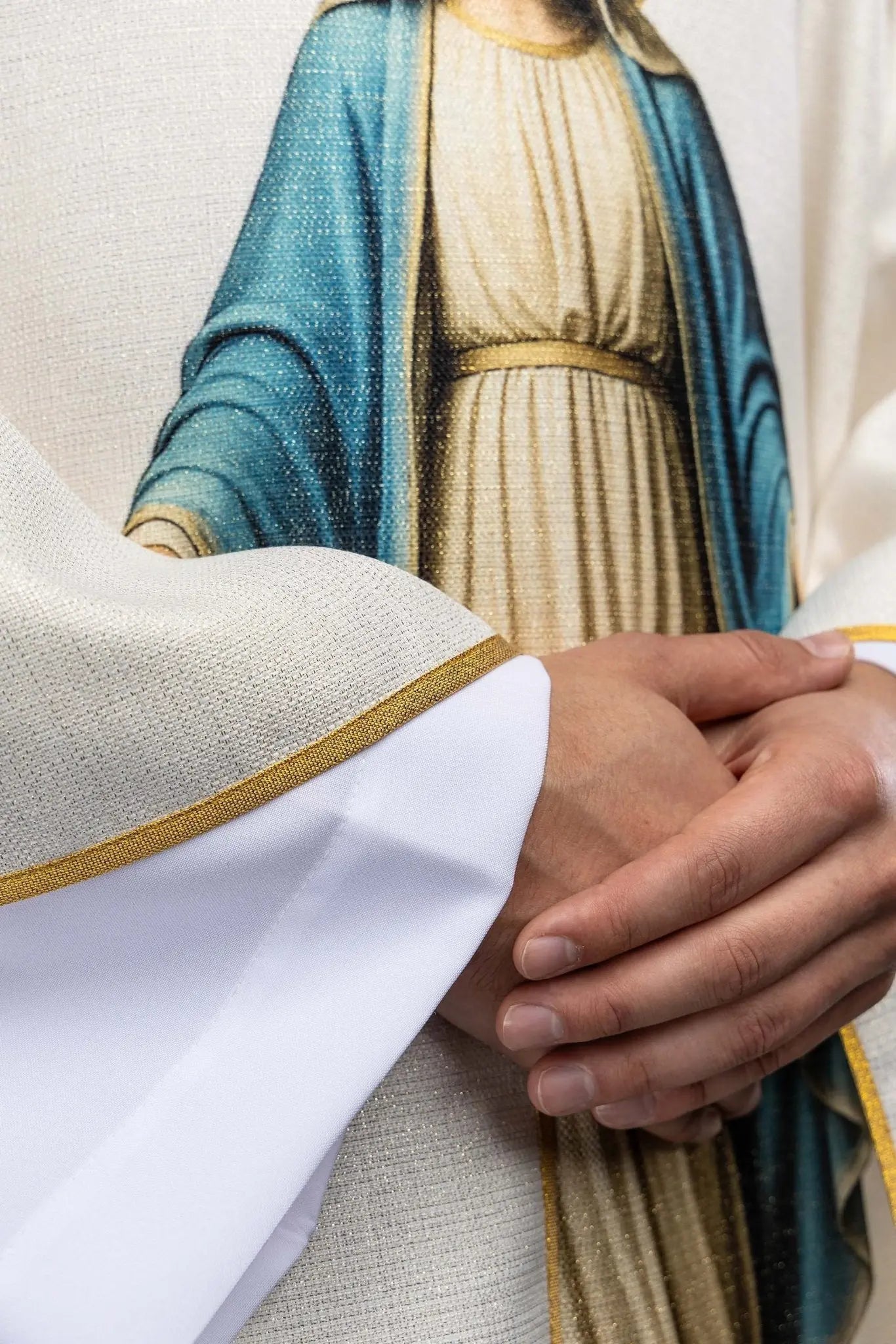 Ecru Chasuble with Printed Image of the Immaculate Conception - HAFTINA ATELIER