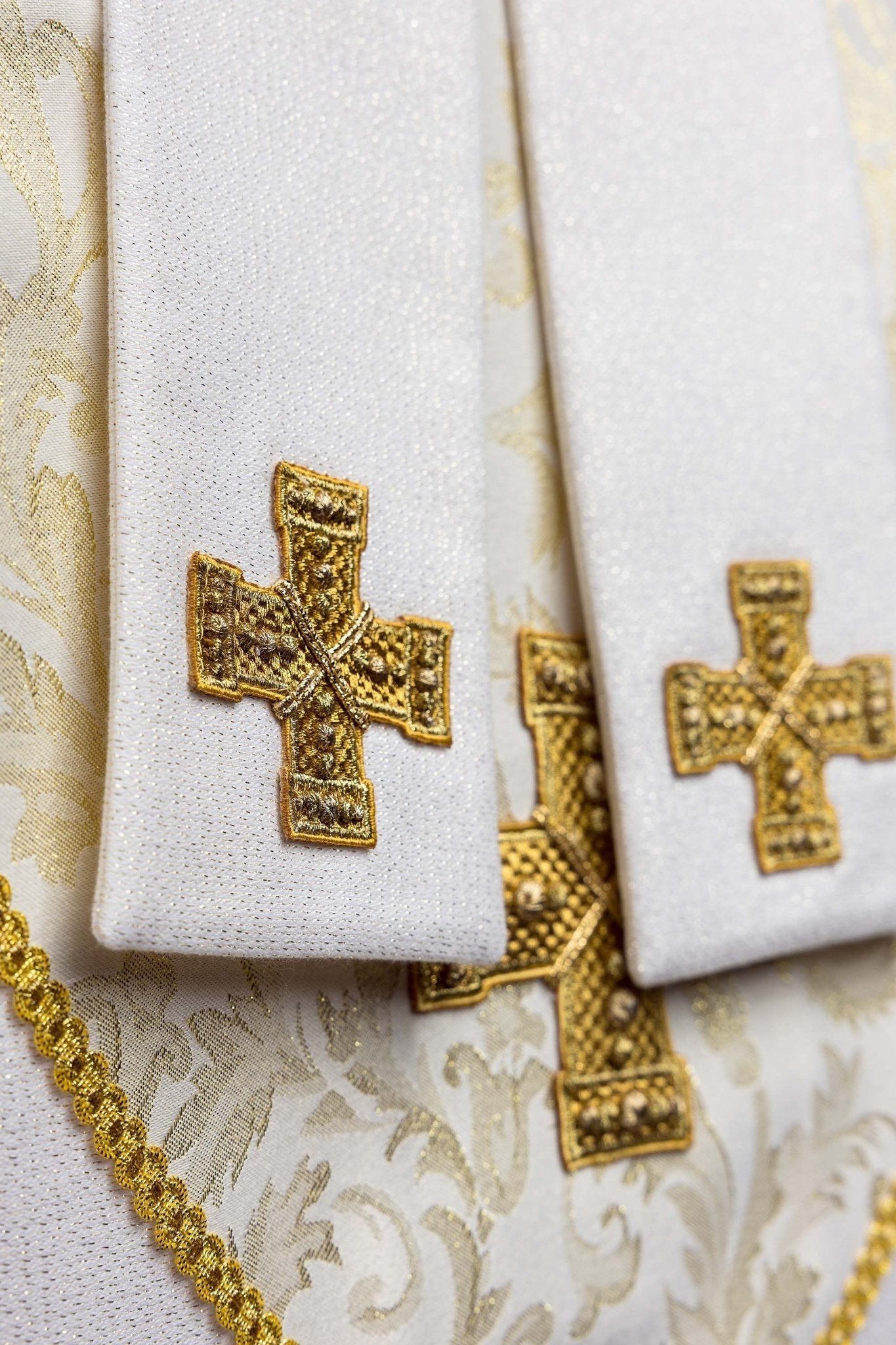Ecru Mitre with Embroidered Cross and Jacquard Fabric - HAFTINA ATELIER