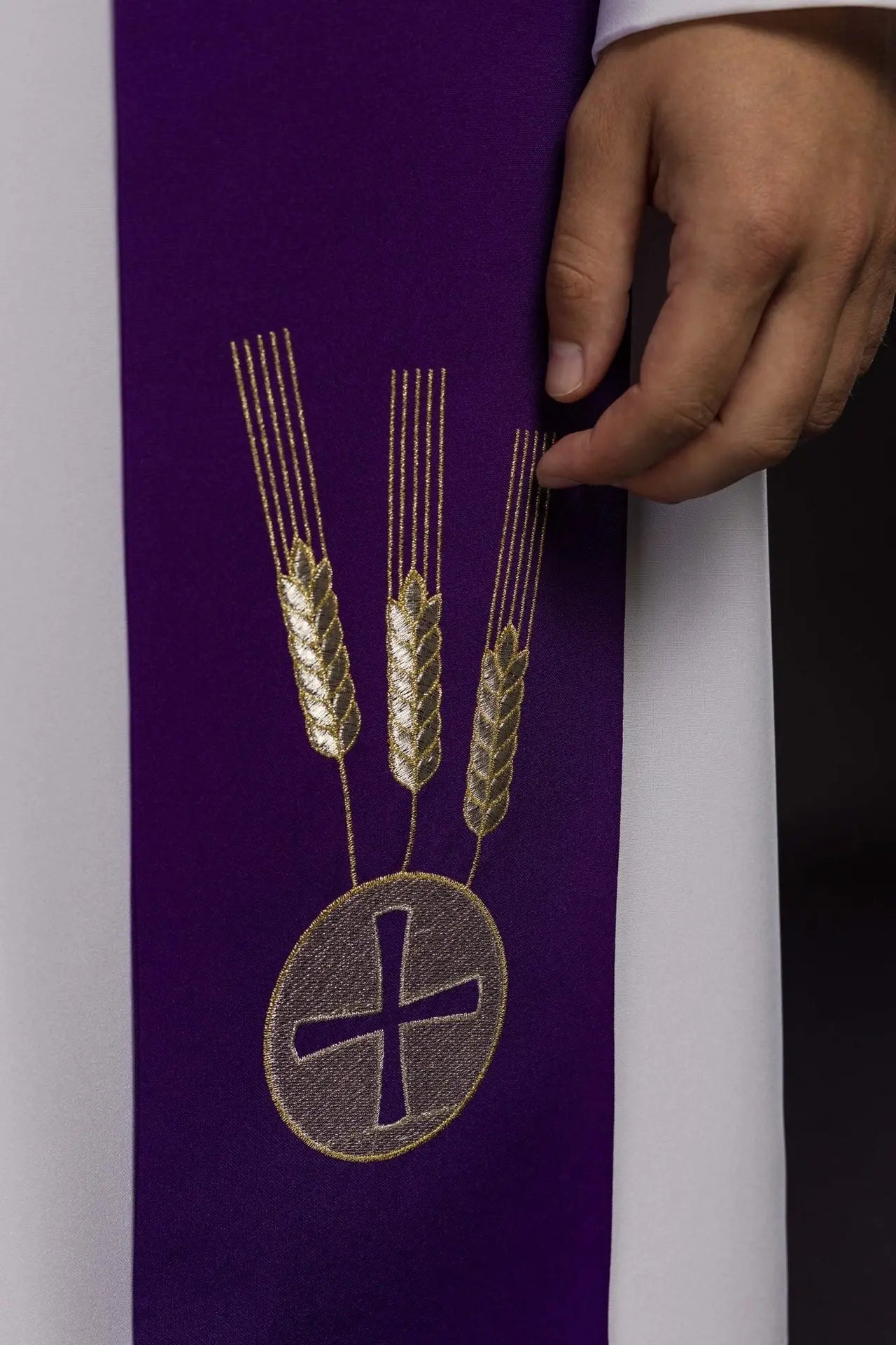 Purple embroidered priest's stole Chalice, Spikes and Grapes