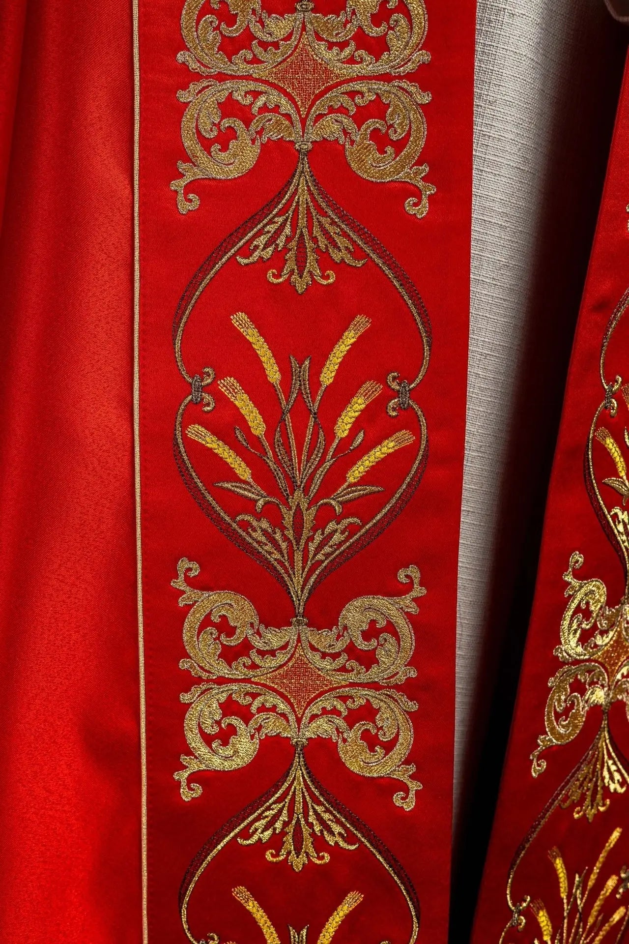 Liturgical chapel embroidered with chalice and IHS in red shade
