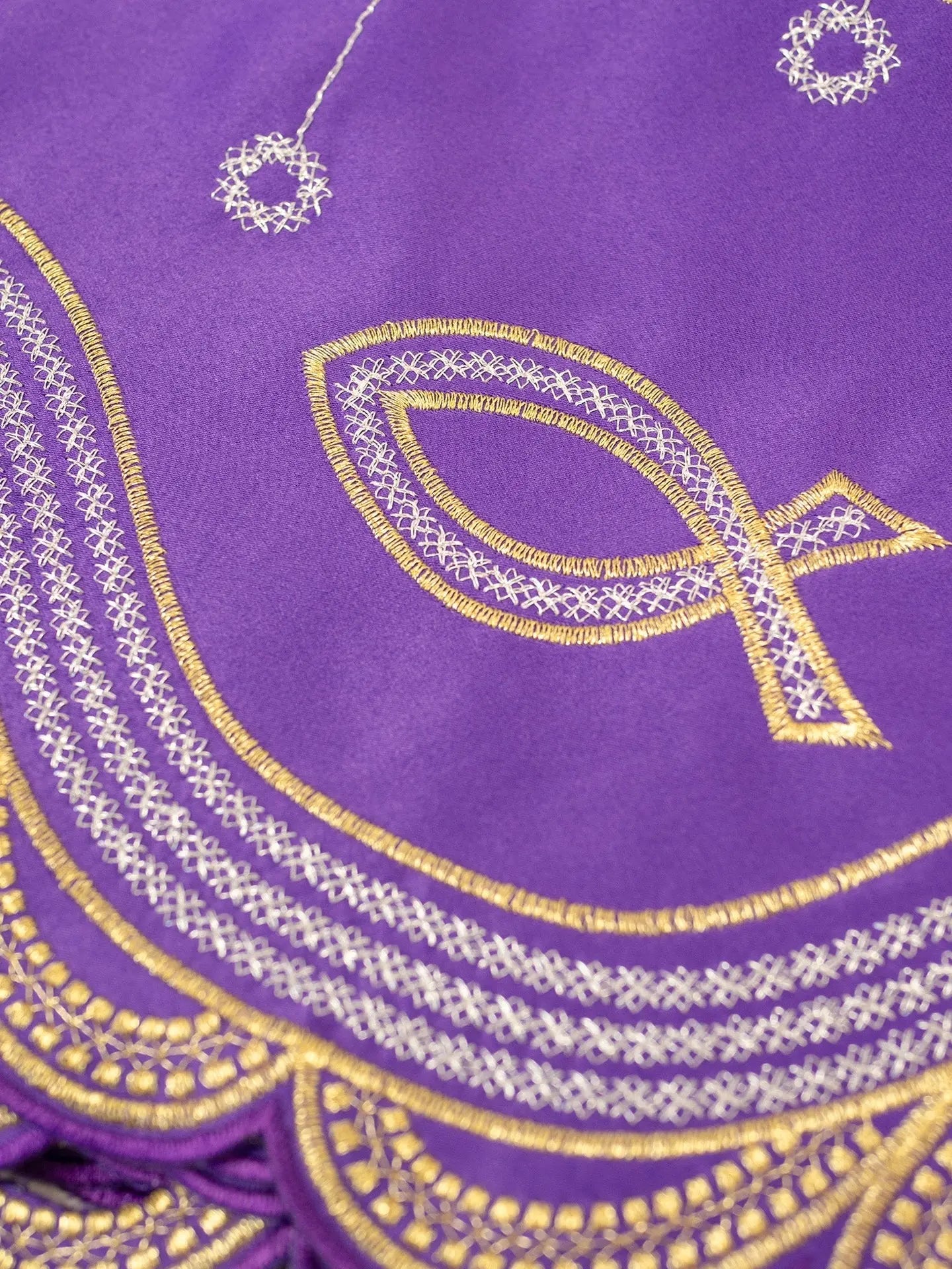 Mètre avec broderie avant PAX Violet