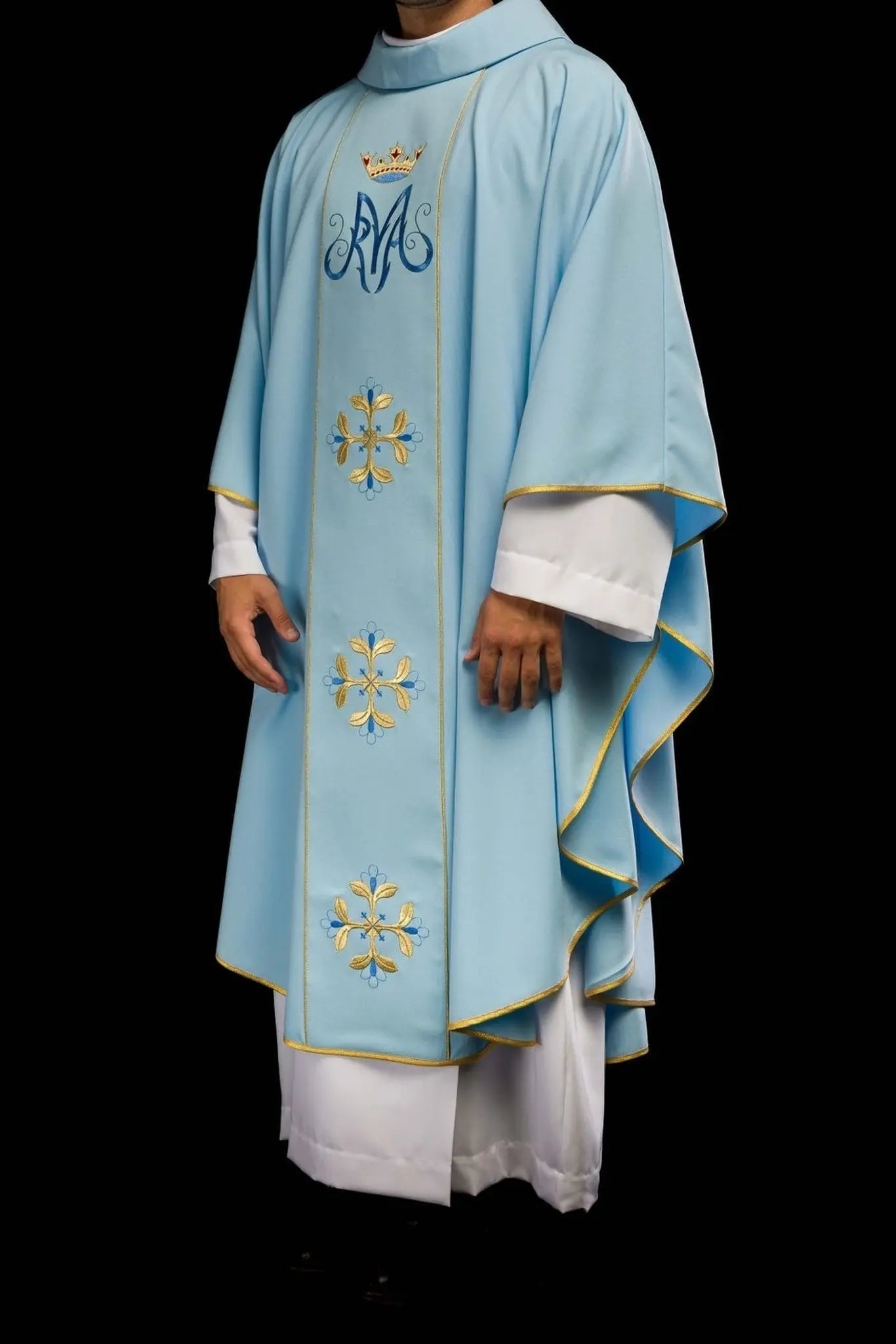 Chasuble liturgique bleue mariale avec ceinture